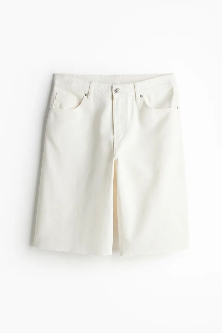 Twill Bermuda shorts - Normale Bundhöhe - Knielang - Cremefarben - Ladies | H&M DE | H&M (DE, AT, CH, NL, FI)