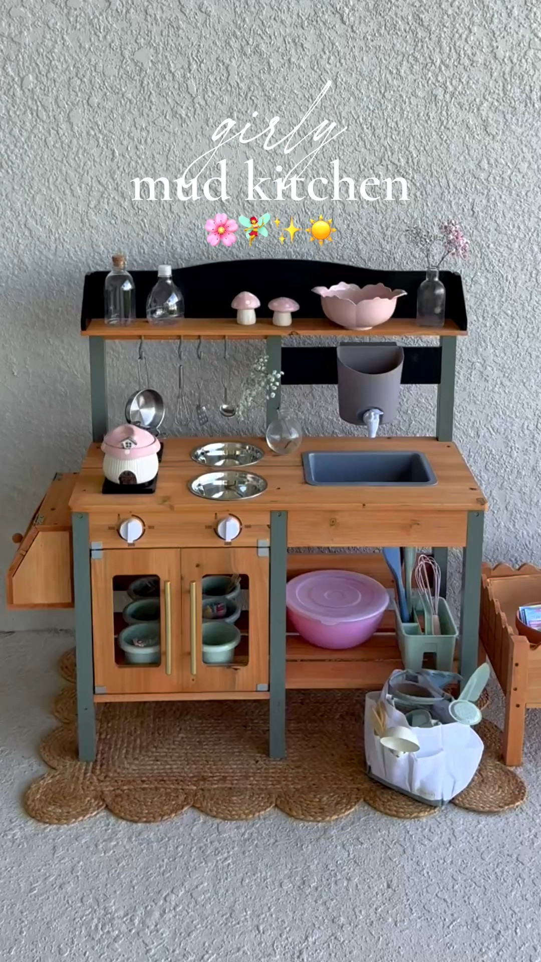 I know summer is almost over, but if you’re still searching for a FUN outdoor activity for your kiddos, this is it! 

Comment “POTION” and I will send all the links directly to you 🌸🧚‍♀️✨
.
.
.
.
.


#potiontable #mudkitchen #kidsoutdooractivities #girly #potionstation #wayfair #target #amazon #kidsplaykitchen #kidstoys #summeractivities

#LTKKids #LTKmomlife #LTKstorytime