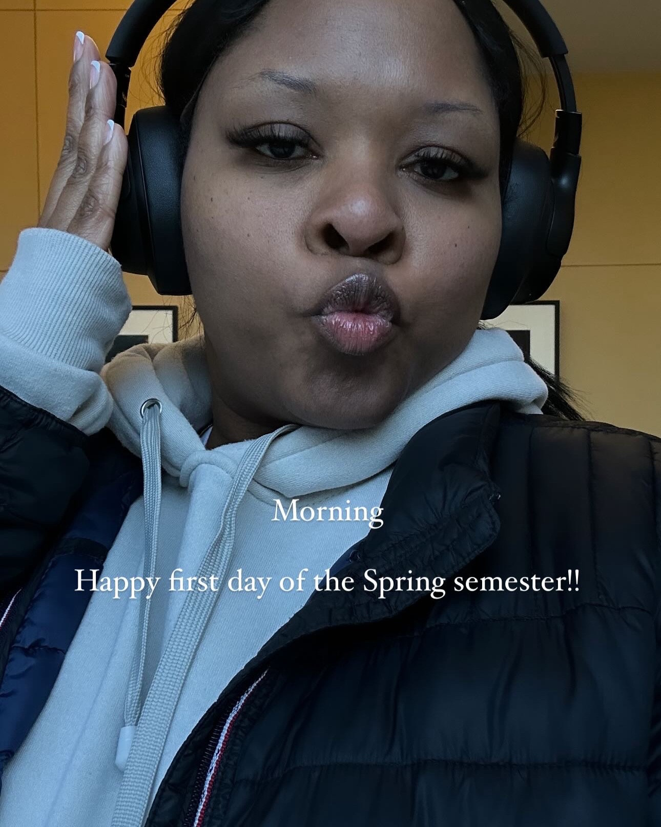 Welcome to the Spring semester of 2025! #backtoschoolcontent #backtoschool #ootd #winter 

#LTKActive #LTKU #LTKTravel