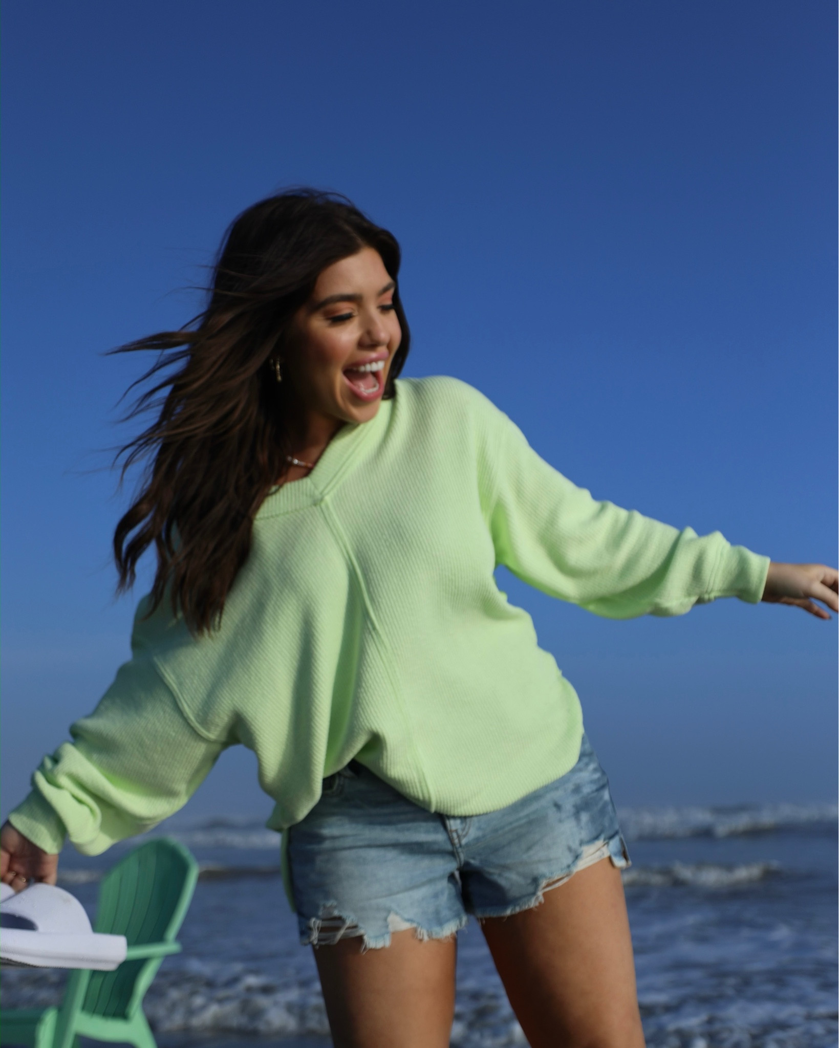 Vitamin Sea 🌊🤪 brought all my @aerie favorites with me 😊 see more of my Spring order on stories but this sweater is so cozy! I've been wearing it on repeat 🔁☀️ #AerieREAL #AeriePartner #Aerie #ad 

Madison Payne


#LTKSale #LTKunder50 #LTKsalealert