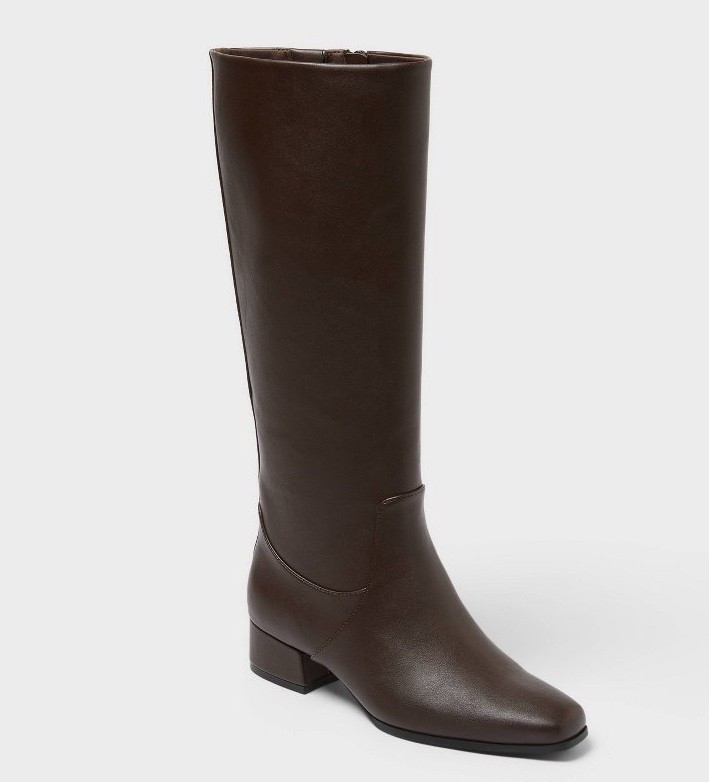 Boots - $50, a nice designer lookalike 


#target #tallboots #lookalike #designerdupe 



#LTKStyleTip #LTKShoeCrush #LTKFindsUnder50