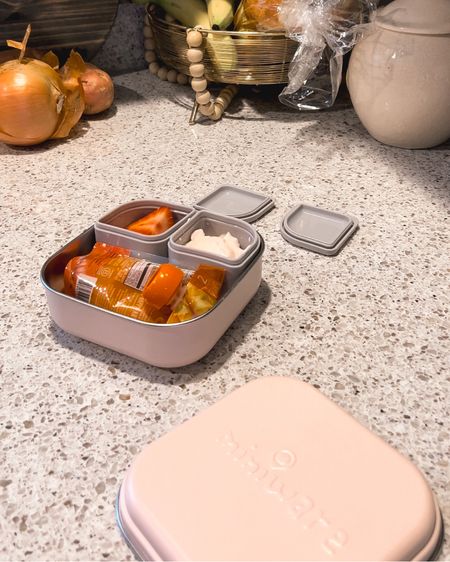 This GrowBento Lunch Box set from @miniware is perfect from baby to toddlerhood and beyond! #ad The spillproof silipods are perfect for snacks fresh and leakproof. Use code CIERRA10 when you shop to save!! 

#LTKbaby #LTKkids