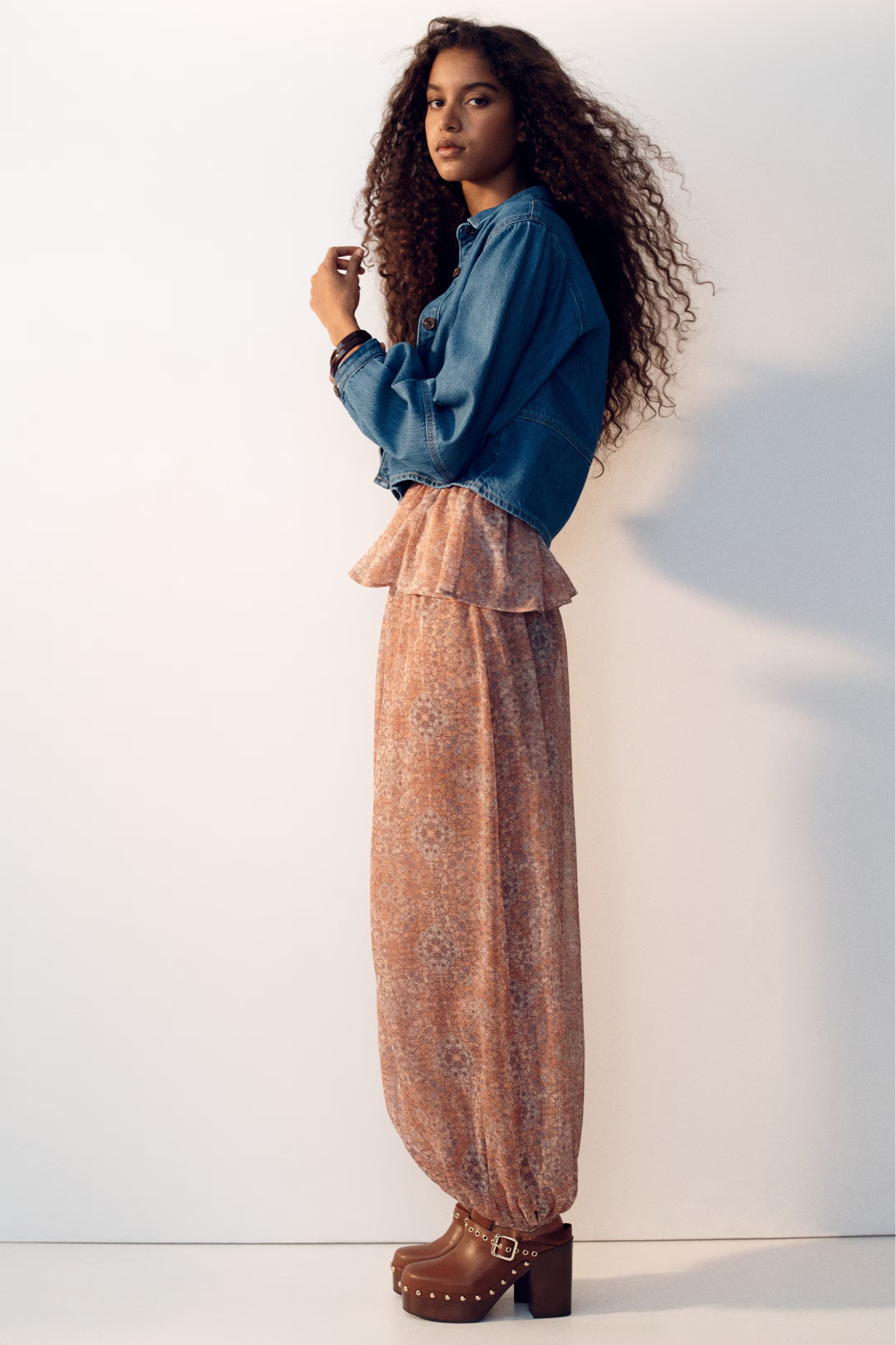 Easy spring outfit 🌸

#LTKFinds #HMStyle #SpringOutfit #CasualStyle #LTKFashion 

 #LTKgrwm #LTKootd #LTKSeasonal