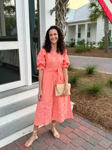 Traveling this summer? Linking some of my favorite dresses and accessories that take you from daytime to dinner.

#LTKstyletip #LTKtravel #LTKitbag