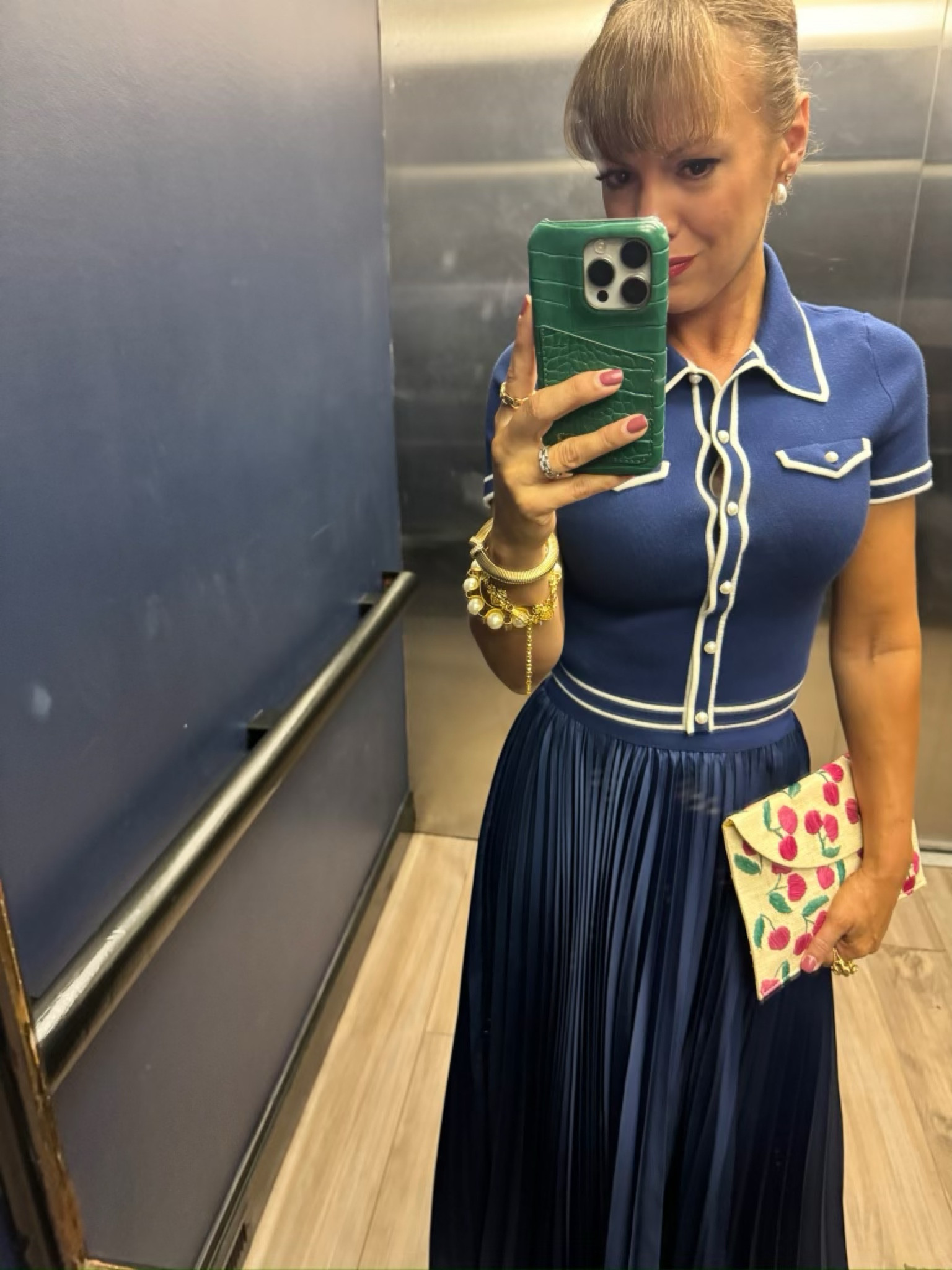 Getaway Dressings from Newport!


summer outfit inspo, vacation outfit inspo, alice and olivia, maxi skirts, nordstrom finds, trendy fashion, ootd, styling tip

#LTKStyleTip #LTKTravel
