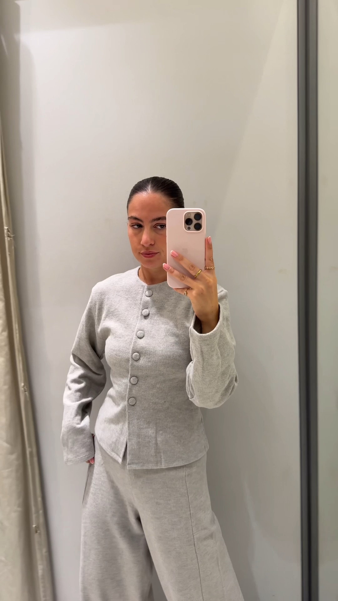 Co ord - jacket - new in - button up - soft knit - set - tracksuit - chic - viral - autumn - winter - cosy -

#LTKautumn #LTKstyletip #LTKFashionMonth