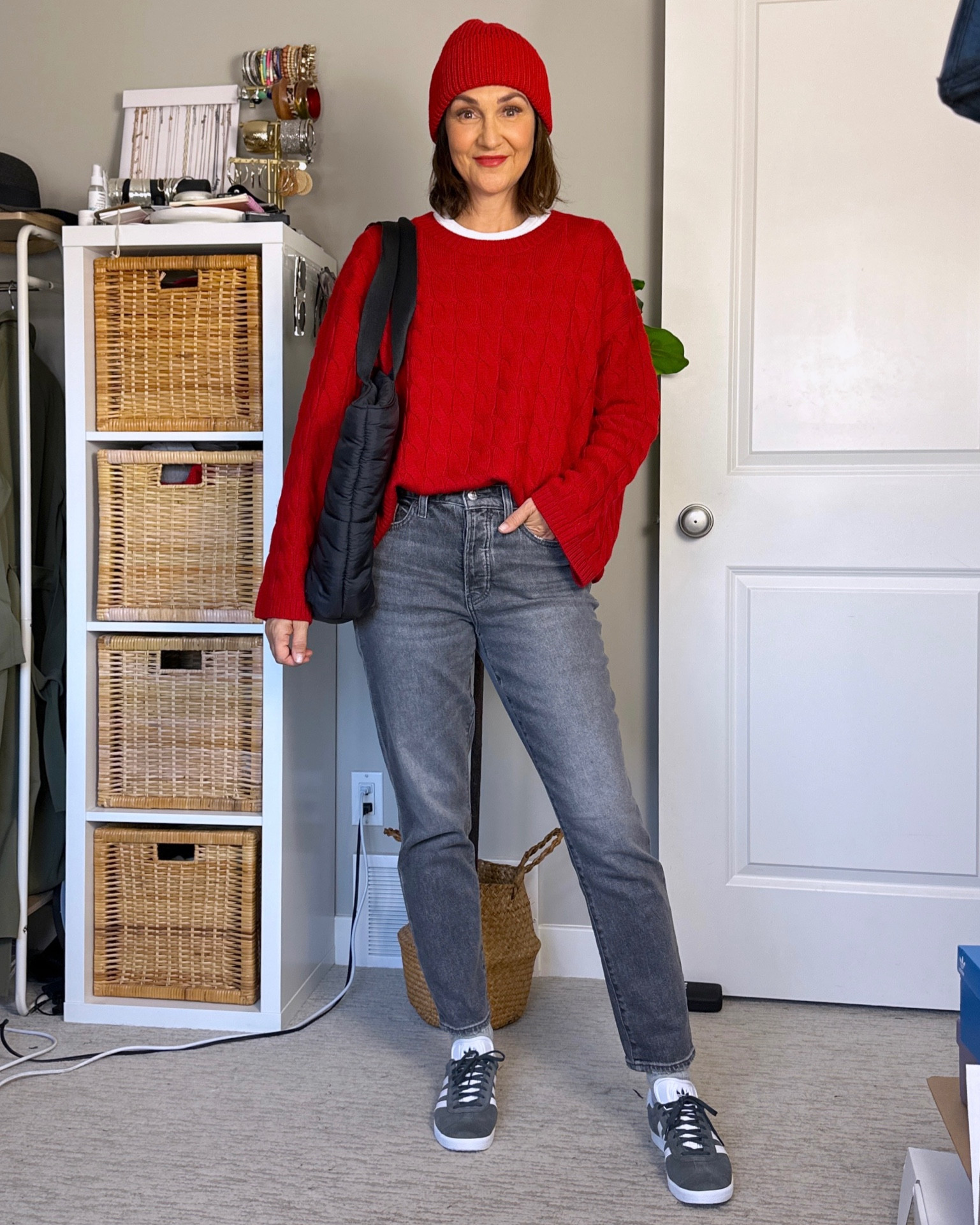 Indoor Christmas market outfit! Really loving red and grey right now and wanted to wear my new sneakers! (They fit big, I’m 7.5 and these are women’s 7/mens 6)
Wearing my usual size 4 in the jeans and sized up to M in the cashmere sweater for an oversized look (15% off with code CHRISTIN15)
Beanie and socks are from Amazon, bag is old from Abercrombie but I linked similar 
In the lip crayon I mixed shades 45 and 160


#LTKshoecrush #LTKstyletip #LTKover40
