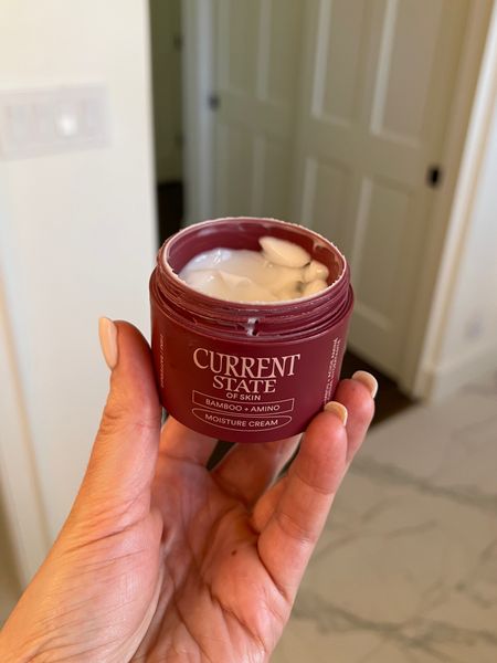 This face cream is under $20 and available at wal mart, Amazon and UO. I like to mix in some facial oil, it’s a really great cream for the price point -

#LTKbeauty