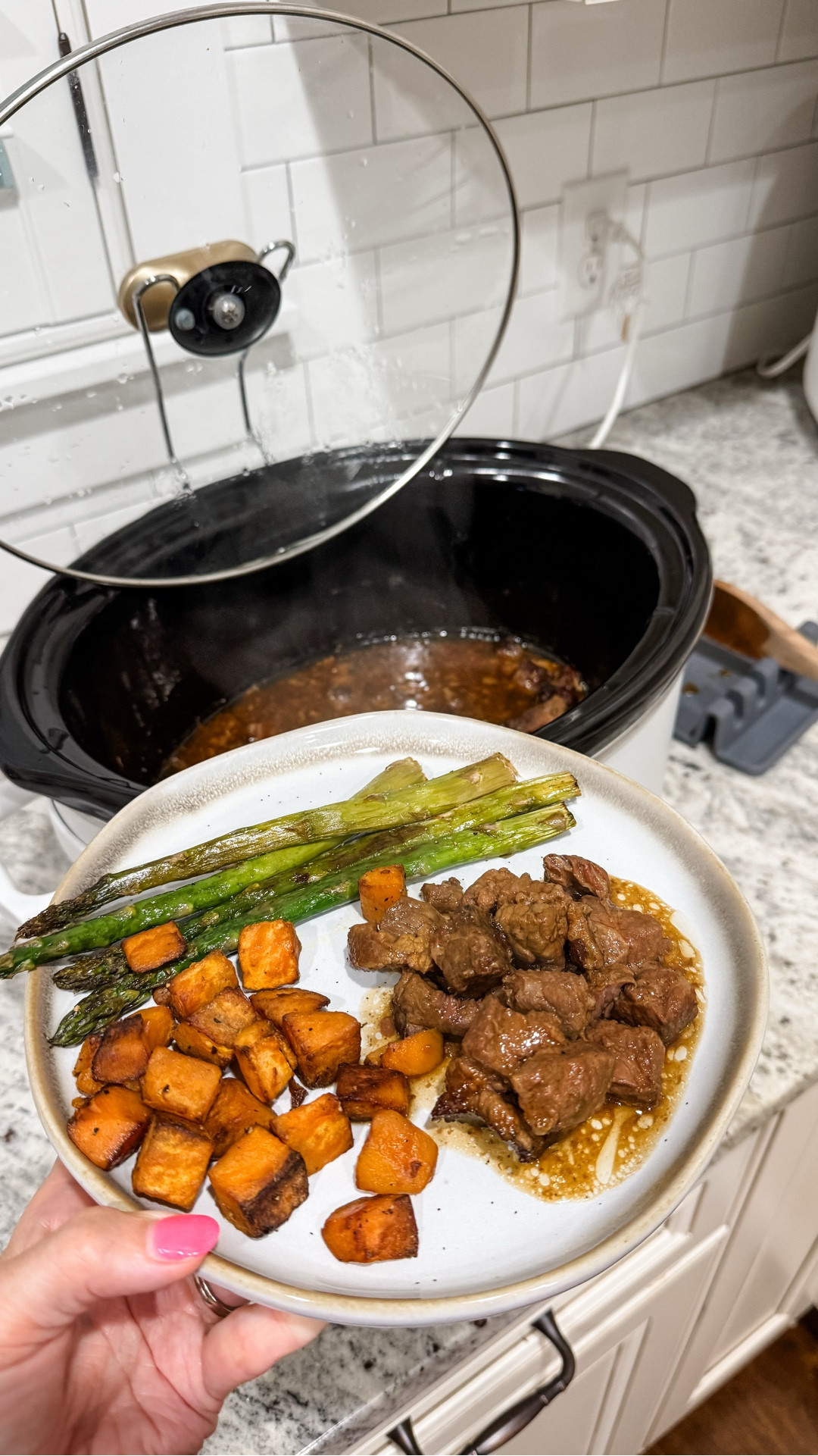Busy weeknights call for EASY dinners like this crockpot roast with oven-roasted veggies! Just dump it in the slow cooker and dinner practically makes itself.

🩷 Save this recipe for your next no-fuss family meal!

INGREDIENTS:
• 2½ lbs stew meat
• 1 packet slow cooker savory pot roast seasoning
• 1½–2 cups beef broth
• Sweet potatoes (cubed)
• Asparagus (trimmed)
• Olive oil spray
• Salt & pepper

DIRECTIONS:
1.Add stew meat to your crockpot.
2.Sprinkle with seasoning packet and pour in beef broth.
3.Cover and cook on LOW for 6–8 hours.
4.About 30 mins before dinner, toss sweet potatoes and asparagus on a sheet pan.
5.Spray with olive oil and season with salt and pepper.
6.Roast at 400°F for 30–40 mins or until tender.

Serve the roast with your roasted veggies and enjoy a cozy, no-stress dinner!

#easydinner #crockpotrecipe #slowcookermeals #weeknightdinner #dumpandgo