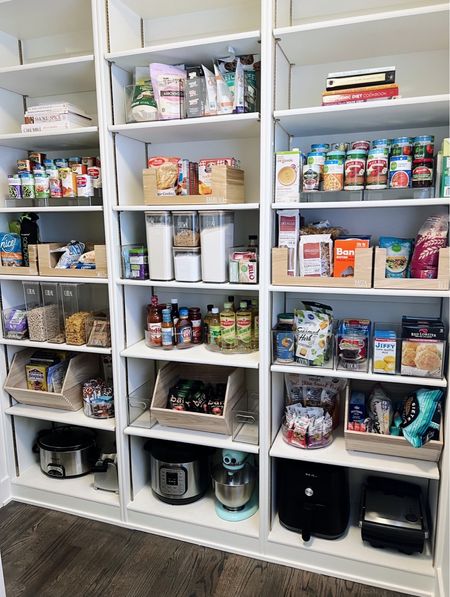 Here’s our process for organizing your pantry! 
➡️Check expiration dates
➡️ Sort like items
➡️ Edit unwanted + unneeded items
➡️ Clean cabinets + shelves
➡️ Adjust shelving where possible + needed
➡️ Create new zones
And I’ve linked all of the products we used in this beautiful, modern pantry if you need some ideas for how to sort those zones! #thecontainerstore #pantryorganization #modernpantry #pantrygoals

#LTKhome #LTKfamily #LTKHoliday