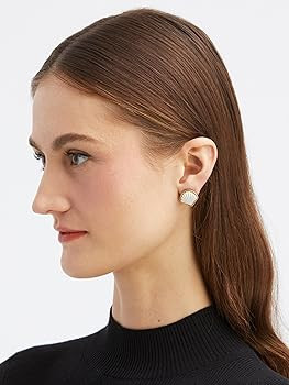 Oscar de la Renta | Amazon (US)