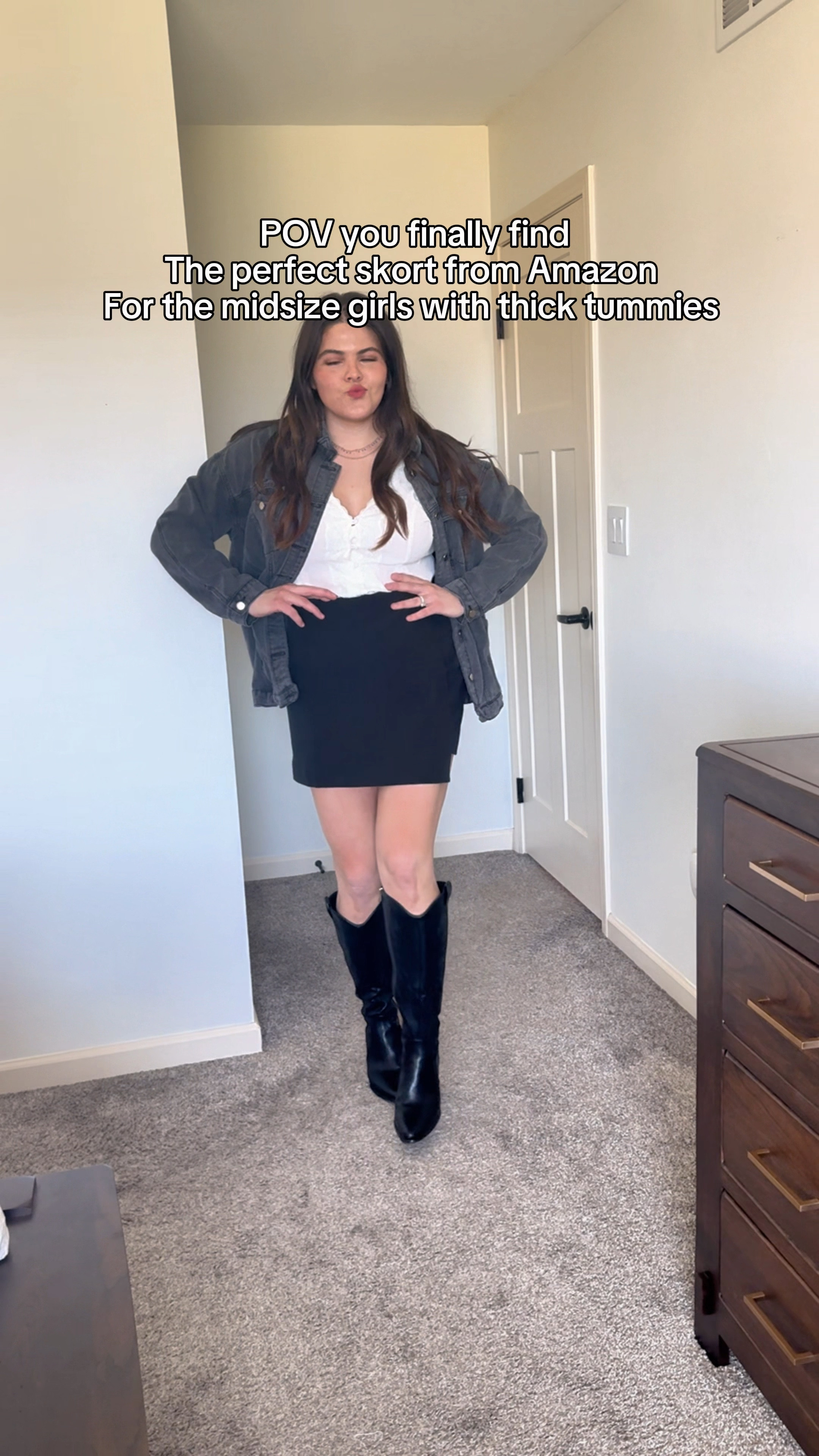 When you finally find the perfect skort 🙌🏼 Stretchy + Supportive, you’re going to wear this all spring + summer!! This length is so good too!

Comment “info” and I’ll send the entire outfit to ya or you can find it on my LTK 🤍🖤

#midsizestyle #midsizeoutfit #amazonfashion #amazonstyle #amazonspring #springoutfit mid spring outfit, spring outfit 2024, midsize Amazon spring, Amazon skort , mom style, mom outfits, country concert outfit, western outfit

#LTKfindsunder50 #LTKsalealert #LTKmidsize