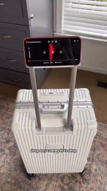 Love this suitcase from Amazon!

Amazon find / Travel / Viral suitcase 

 #LTKTravel