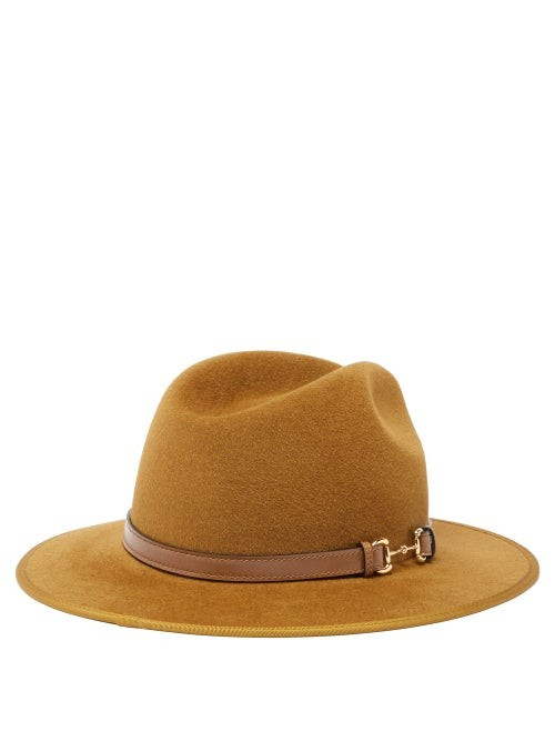 Gucci - Horsebit-strap Rabbit-felt Fedora Hat - Mens - Tan | Matches (US)