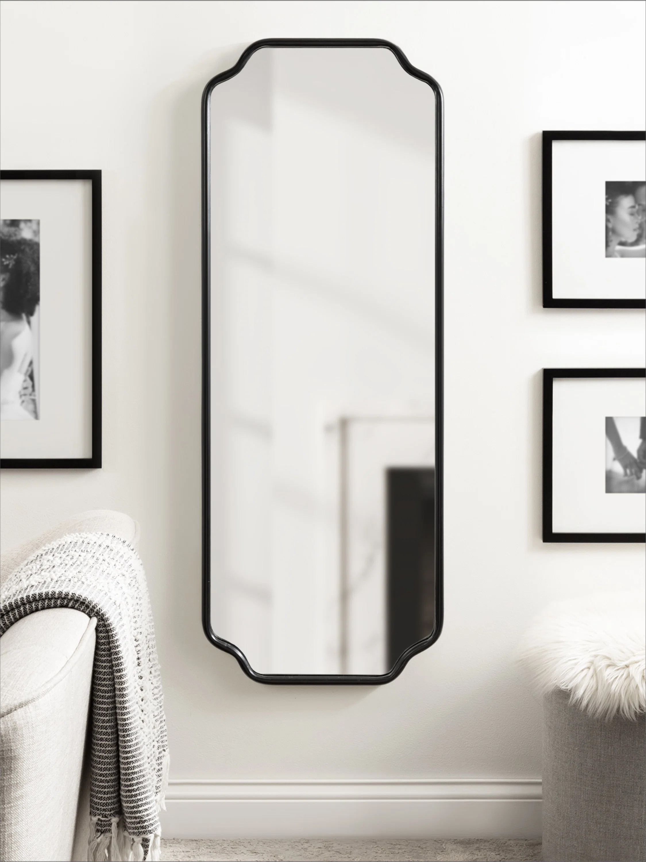 Aransa Scalloped Rectangle Wall Mirror | Wayfair North America