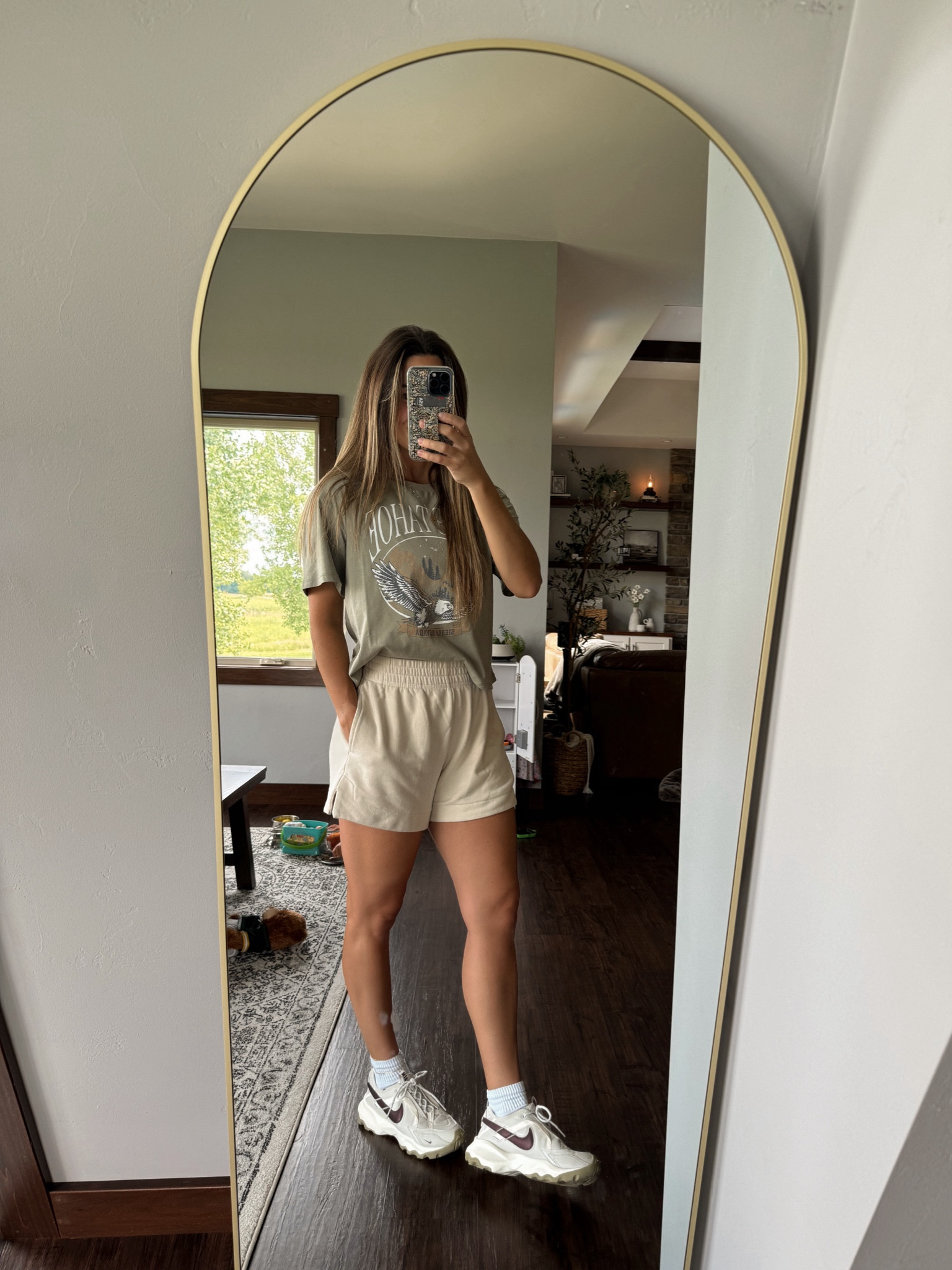 Today’s errand outfit👟  if you’re between sizes, size DOWN in the shorts!

#LTKSaleAlert #LTKFitness #LTKActive