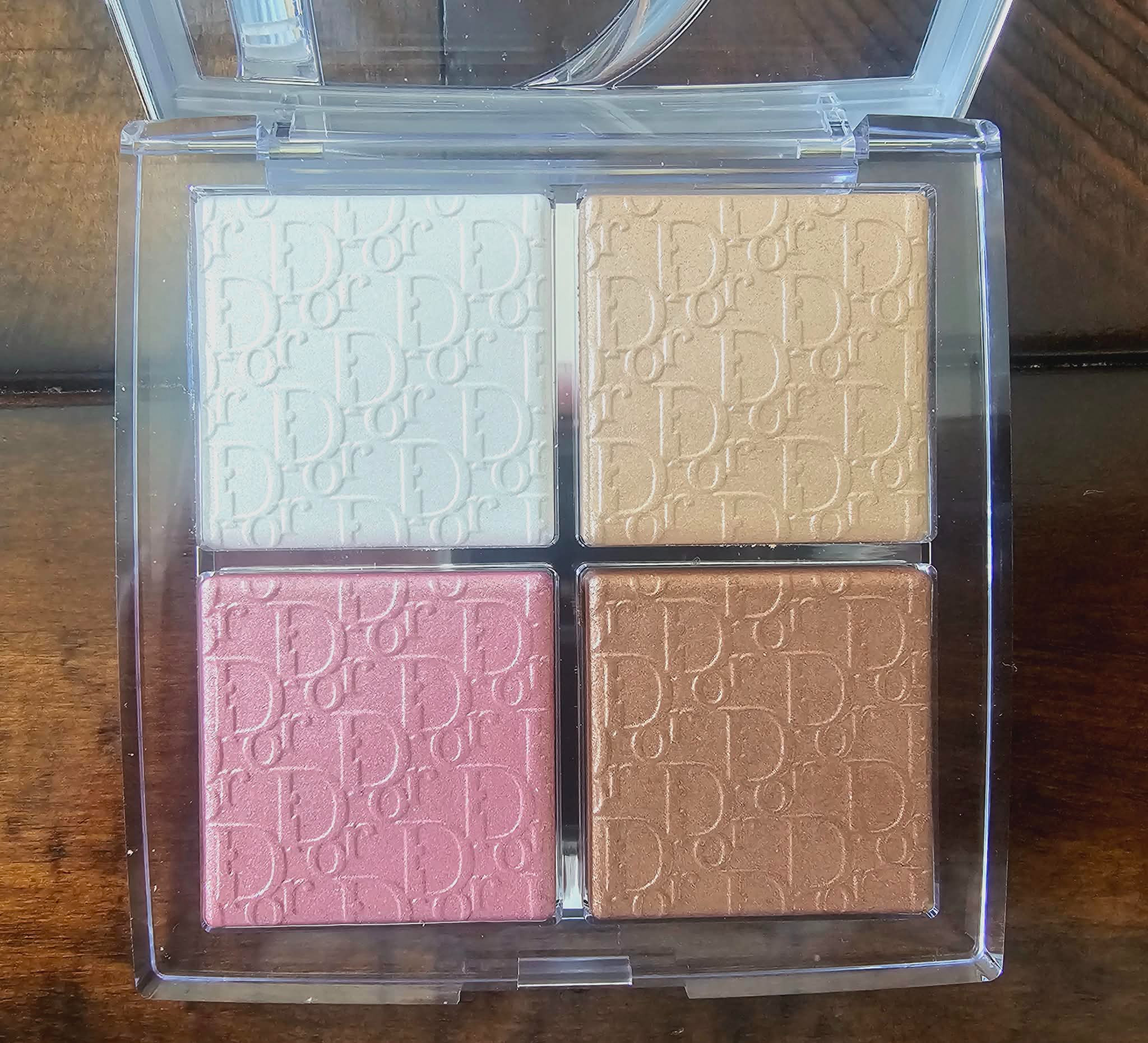 The Dior Backstage Glow Face Palette in Universal Glow is one of the most versatile products I own. While it's known as a highlighter palette, I use it for so much more than just the high points of the face.

✨ Apply to the tops of the cheekbones for a lit-from-within glow.

✨ Tap onto the eyelids as a topper to instantly elevate any eye look.

✨ Use the pink and gold shades as a luminous blush topper.

✨ Add a touch to the inner corners of the eyes and brow bone for brightness.

✨ Dust lightly across the collarbones and shoulders for special events.

✨ Mix shades for a customized glow that never looks flat or one-dimensional.

What I love most is that the finish looks radiant rather than glittery, making it perfect for everyday wear or full glam. It's one of those products that earns its space in both my professional makeup kit and my personal makeup bag.

Shop this makeup artist's favorite through my LTK. ✨

#DiorBackstage #DiorGlowPalette #UniversalGlow #LuxuryBeauty #MakeupArtistFavorites #GlowFromWithin #HighlighterPalette #BeautyFavorites  

 #LTKmorningroutine #LTKOver40 #LTKBeauty