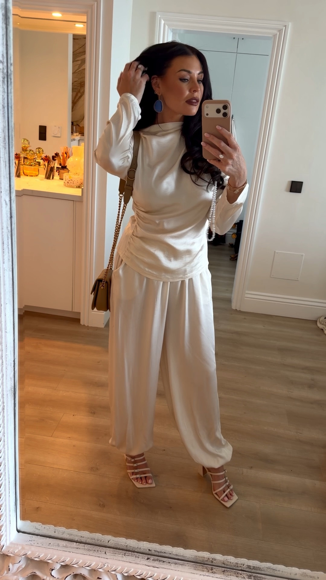 Outfit linked 