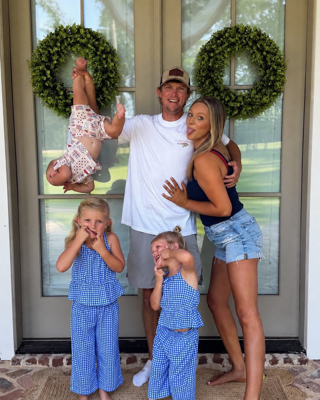just a bunch of little firecrackers keeping this life interesting!!! Happy 4th of July! A day was had with this crew 🇺🇸🫶🏽

#LTKootd