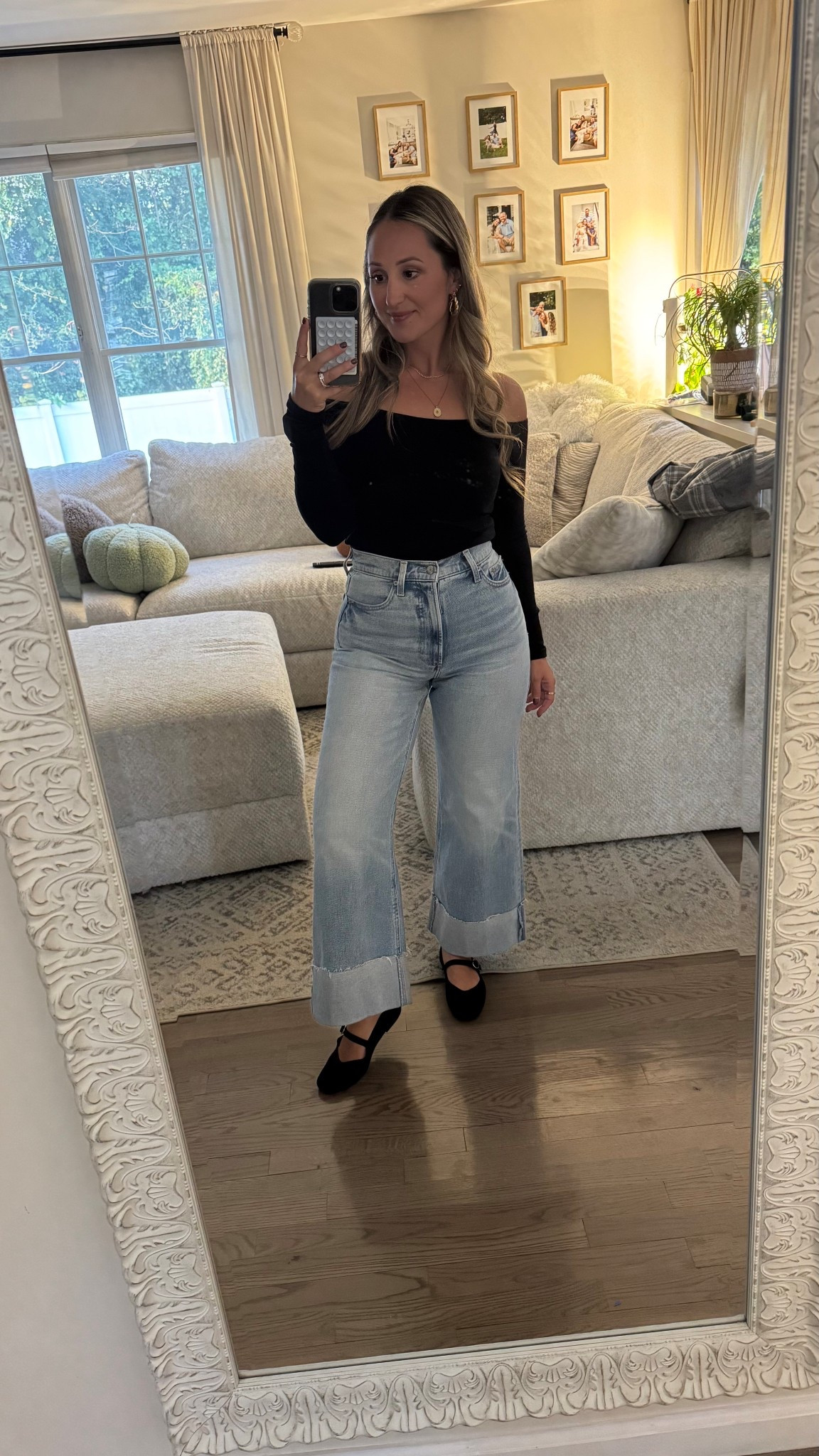 Easy Fall date night 👏🏼 

#LTKSeasonal #LTKStyleTip #LTKPetite