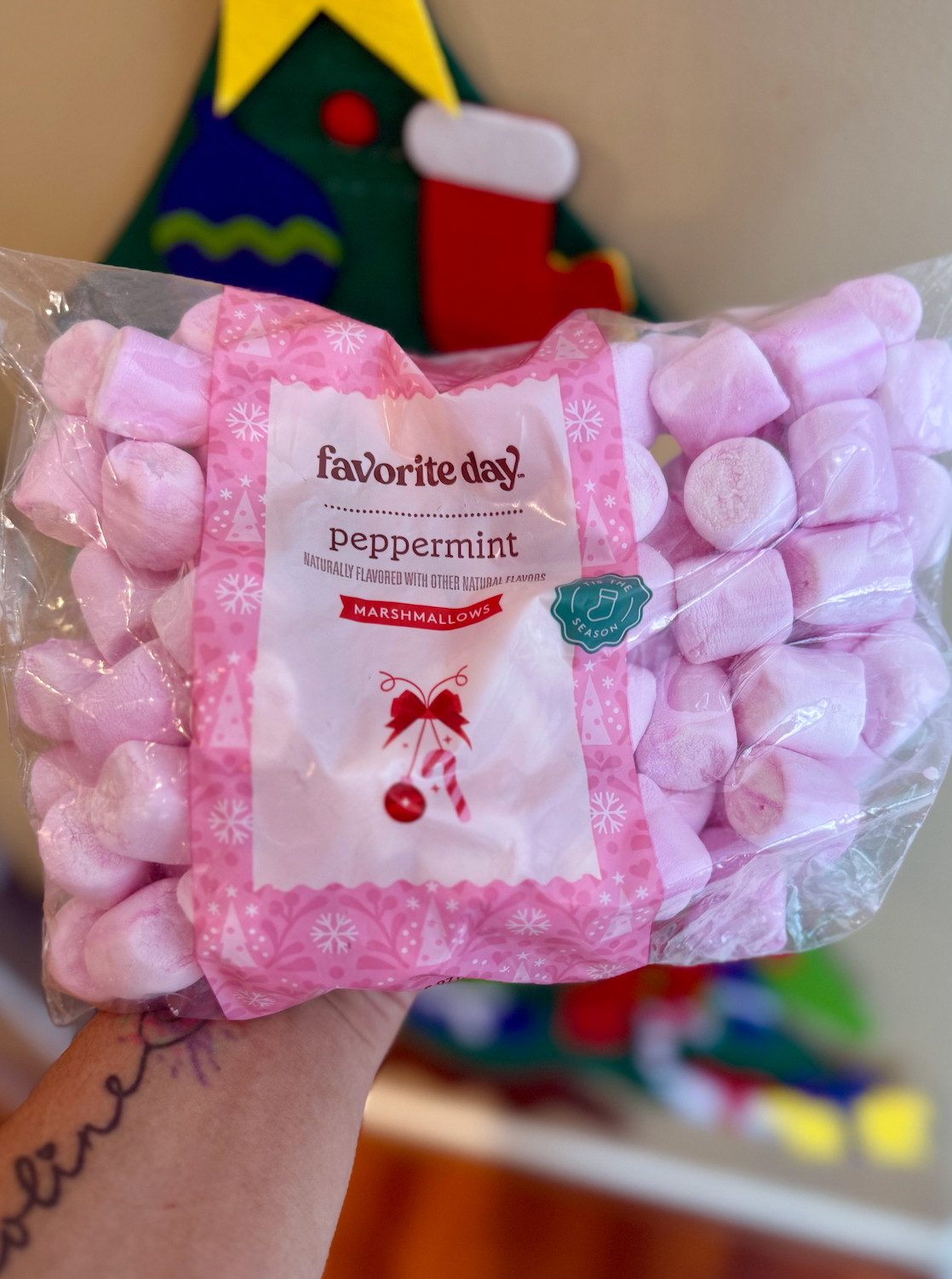 We wait for these every year!! 🎄🤍 The Favorite Day peppermint marshmallows are back and I always stock up with a few bags. So good in hot cocoa (or just straight from the bag 🙃). Only $1.29 at Target — grab them while you see them because they disappear fast. 

 #LTKGiftGuide #LTKHoliday #LTKSeasonal