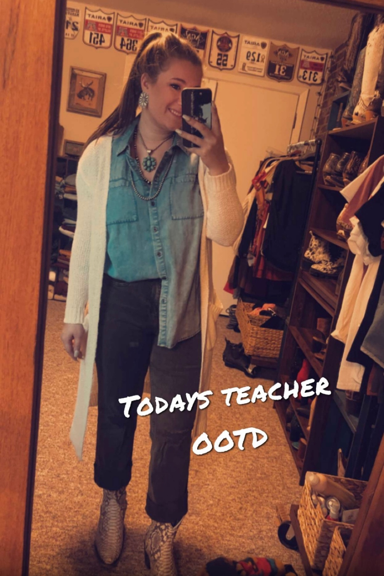 Cute western teaching fit 


#LTKworkwear #LTKstyletip #LTKfit