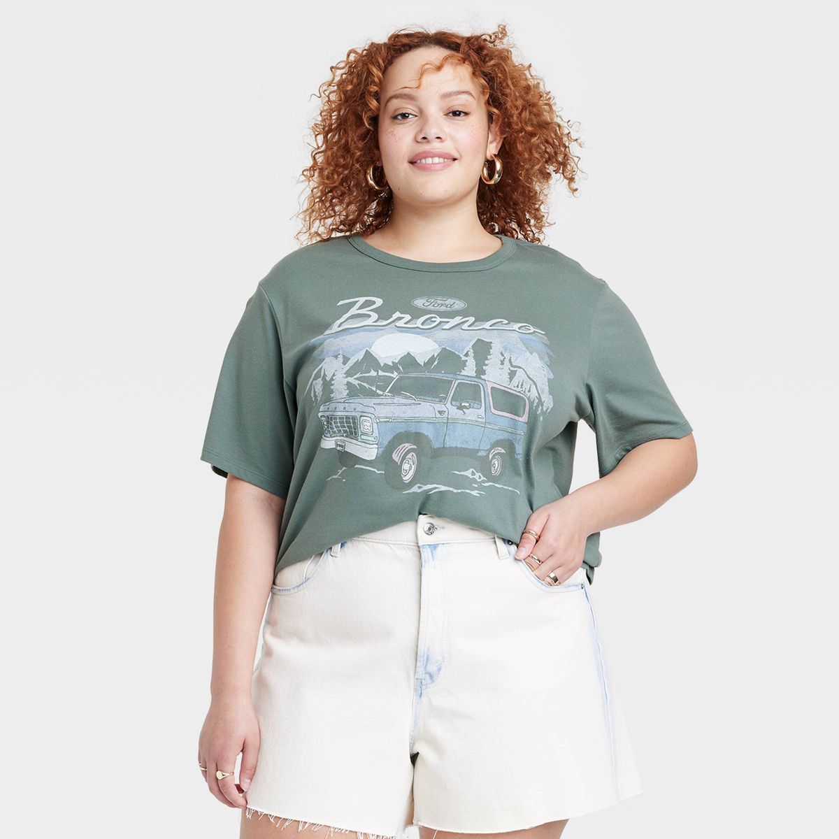 Women's Ford Bronco Short Sleeve Graphic T-Shirt - Green | Target