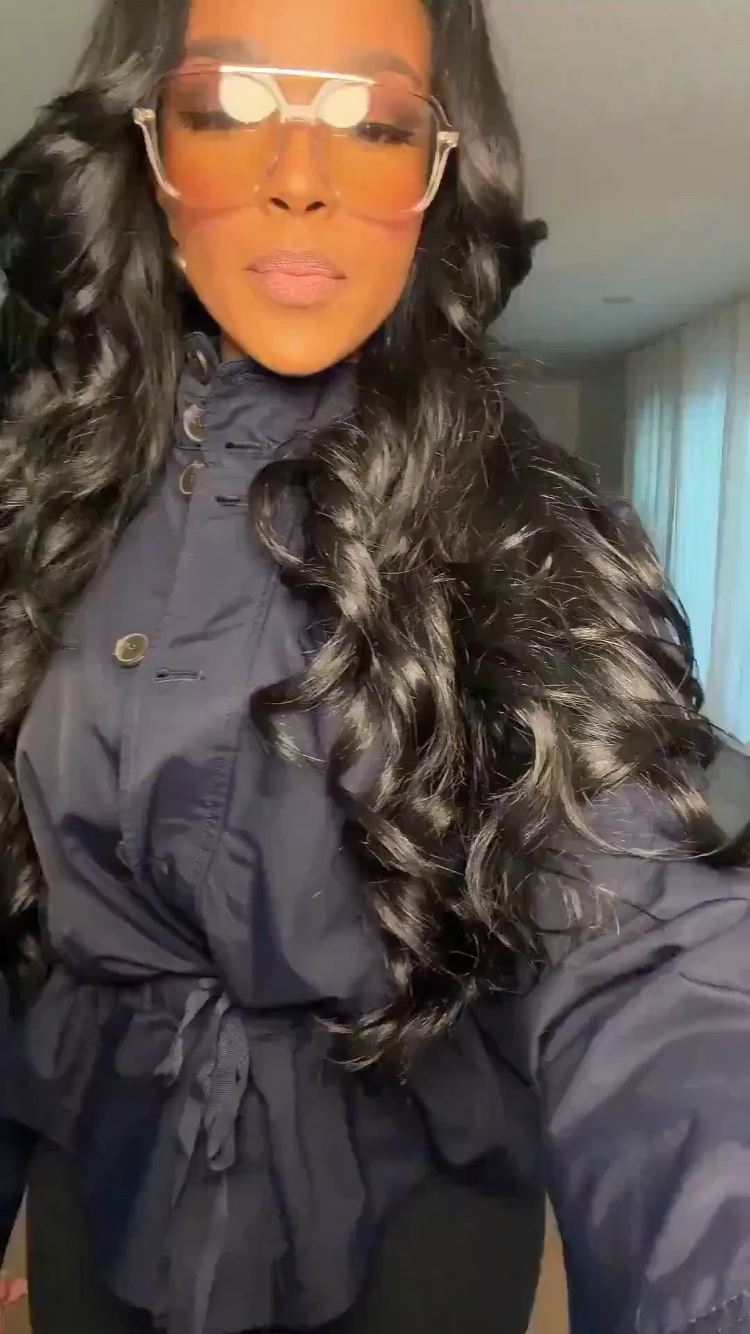 Chic, comfortable, and made for real life — this off-duty look is all about elevated casual style with an effortless edge. The lightweight jacket layers perfectly over sleek leggings, while the sneakers keep it practical without sacrificing style. This is one of those outfits you’ll reach for on repeat because the cost per wear drops fast with how versatile each piece is.

Perfect for errands, travel days, casual meetings, coffee runs, and everyday wear.

📏 Sizing & Fit  
Top: Size Small  
Jacket: Size Small  
Leggings: Size Small  
Sneakers: True to size  

Measurements: 5'4", 138 lbs, 34D bust, 27" waist, 40" hips  

Save this post if you love easy outfits that still feel put together.  
#LTKStyle #CasualOutfits #EverydayWear  

Follow me on Instagram and YouTube @kirasfashionfinds 



#LTKPetite #LTKootd #LTKgrwm