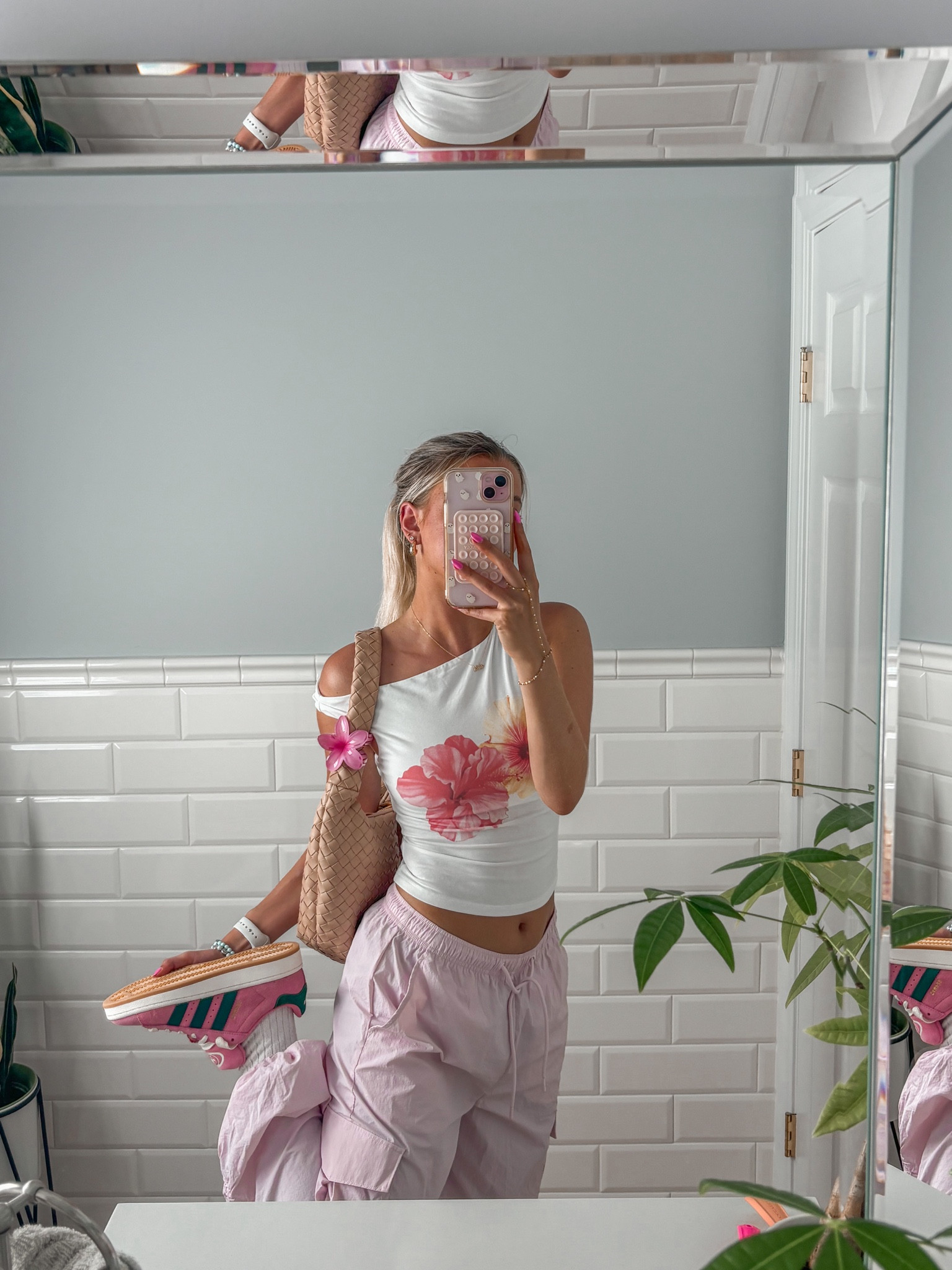 my favorite summer outfit! just obsessed with this shirt😍 use code: NELA for $$ off at princess Polly!

#LTKStyleTip #LTKFindsUnder50 #LTKFindsUnder100