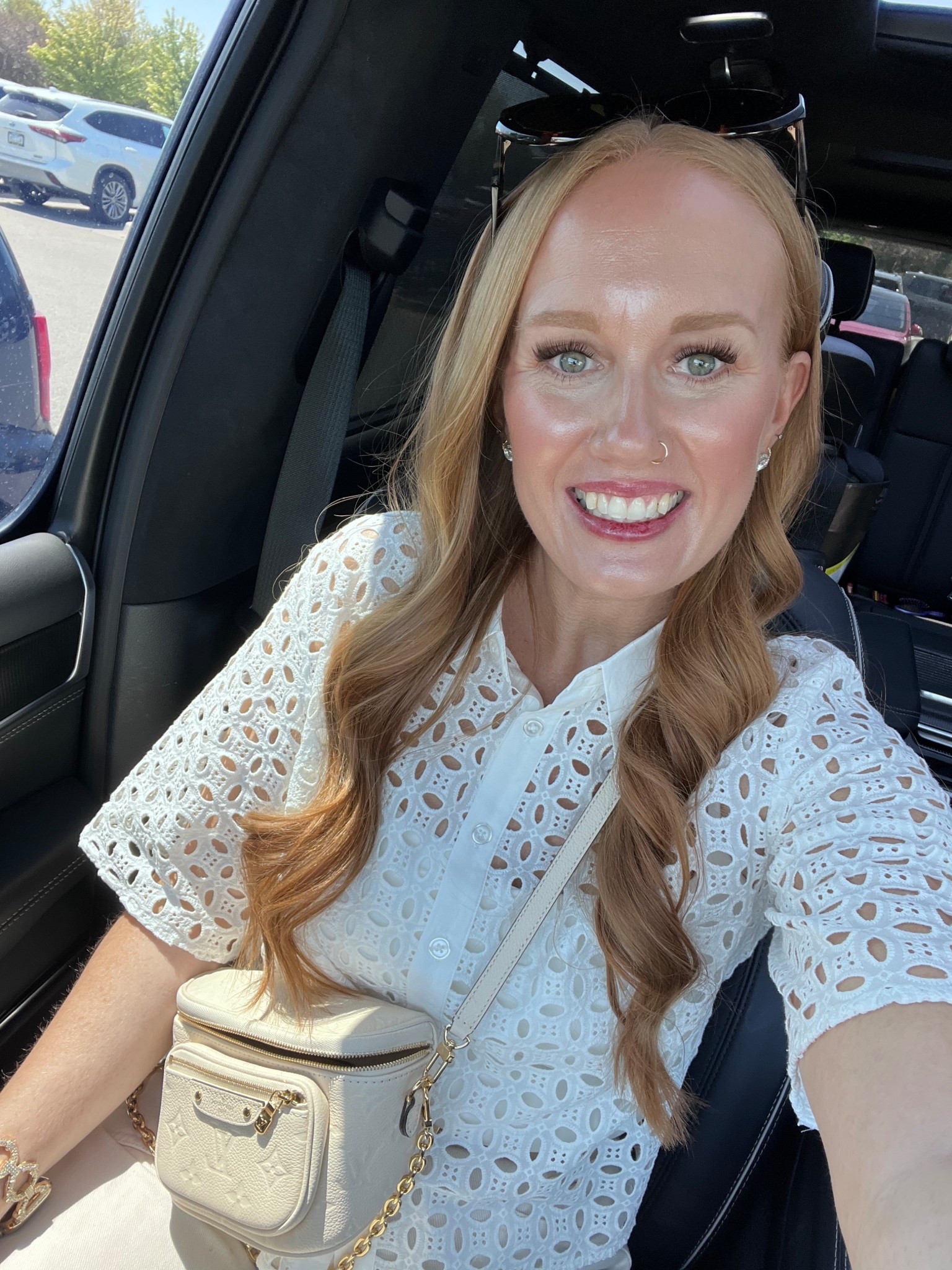 Spring outfit for son’s special 5th grade event and errands. Perfect outfit for church, brunch, date night. I would totally wear this on holiday to Europe too! 

Top: Size Medium
Pants: TTS

Evereve. Redhead. Cream pants. Cora pants. Women over 40. Cute mom outfit. Work outfit  


#LTKOver40 #LTKWorkwear #LTKTravel