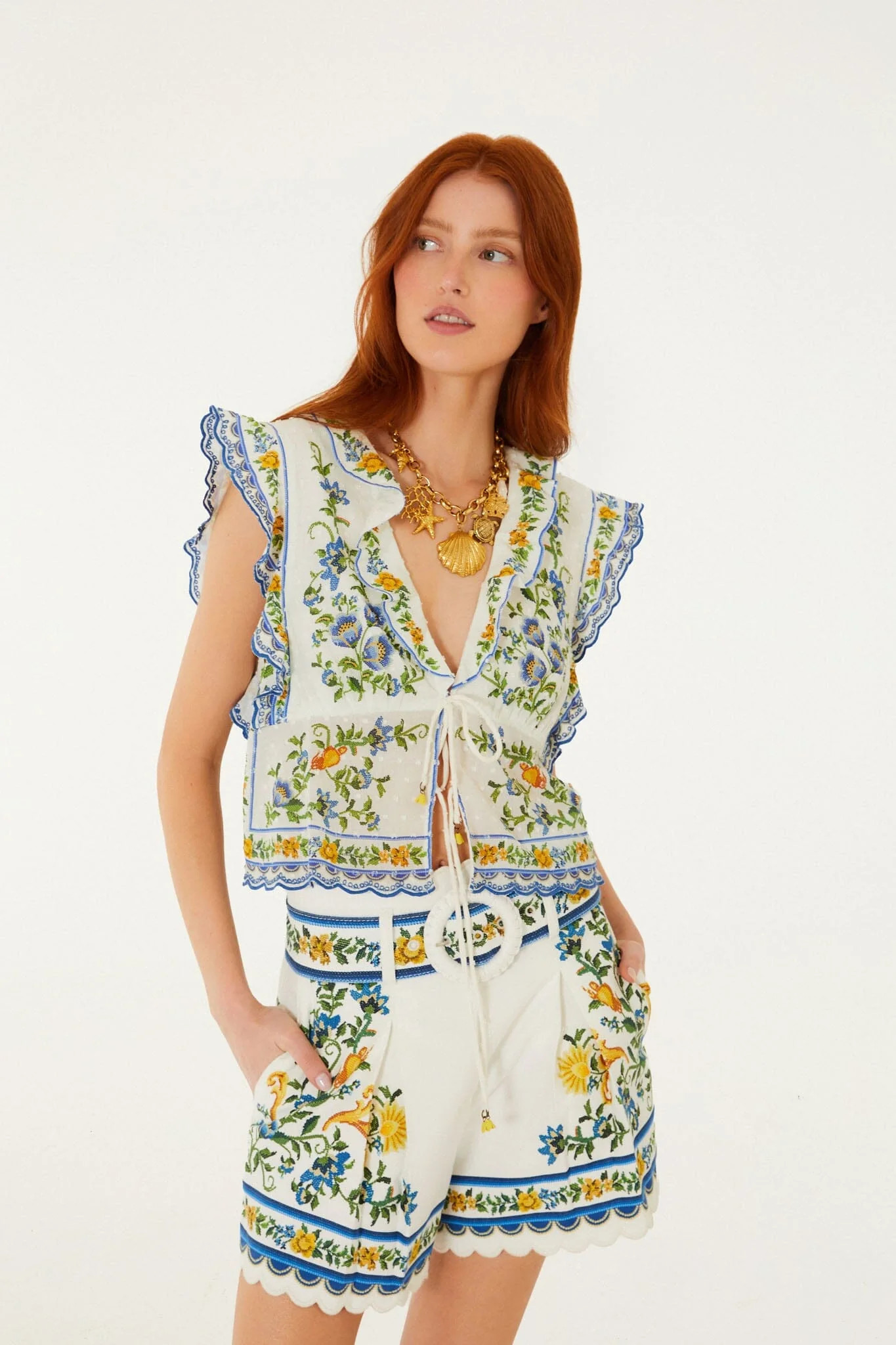 Off-White Emily Floral Tapestry Belted Shorts | FARM Rio | FarmRio (US)