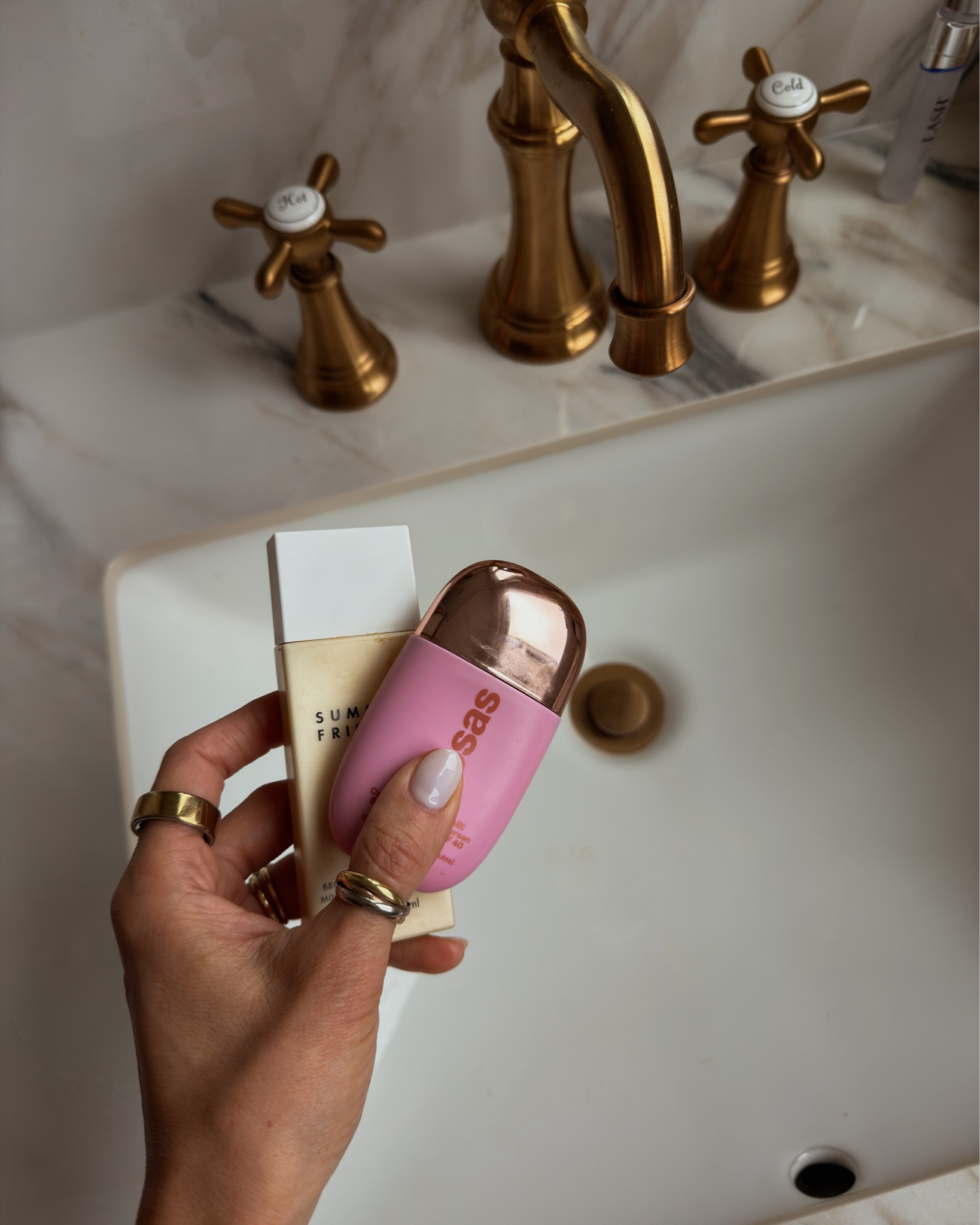 My favorite sunscreens: tinted is merit by far! A beautiful glow: kosas sunlit and no color but gorgeous finish and no white cast (the one I use on all my travels) is the summer fridays

#LTKOver40 #LTKBeauty #LTKSeasonal