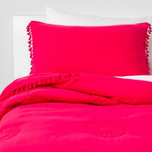Embroidery Tassel Comforter Set Pink - Pillowfort™ | Target