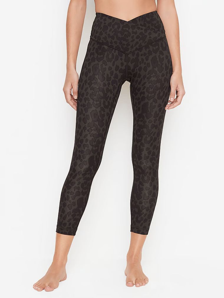 Flow On Point Crossover Waistband Legging | Victoria's Secret (US / CA )