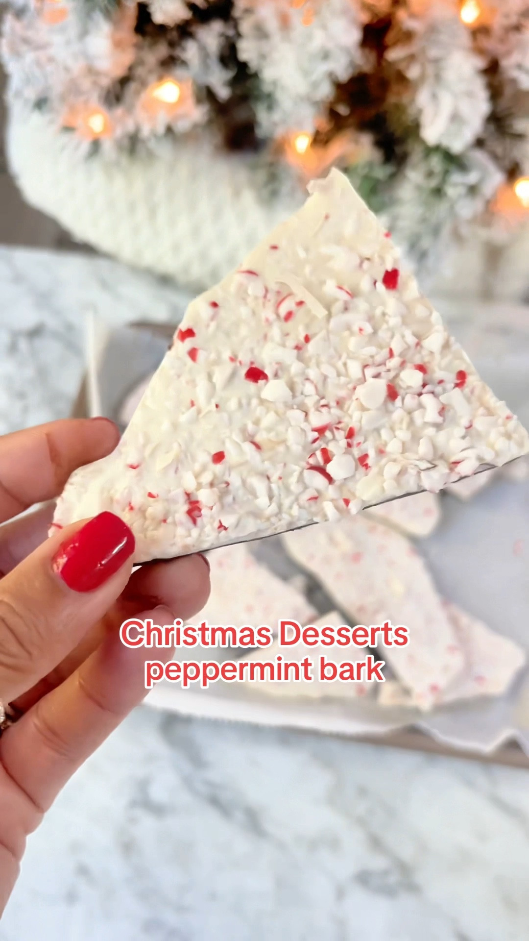 Homemade peppermint bark is a must this holiday season! If you’re making Christmas cookie boxes, then add this Christmas bark! #christmas #peppermintbark #christmasrecipe
