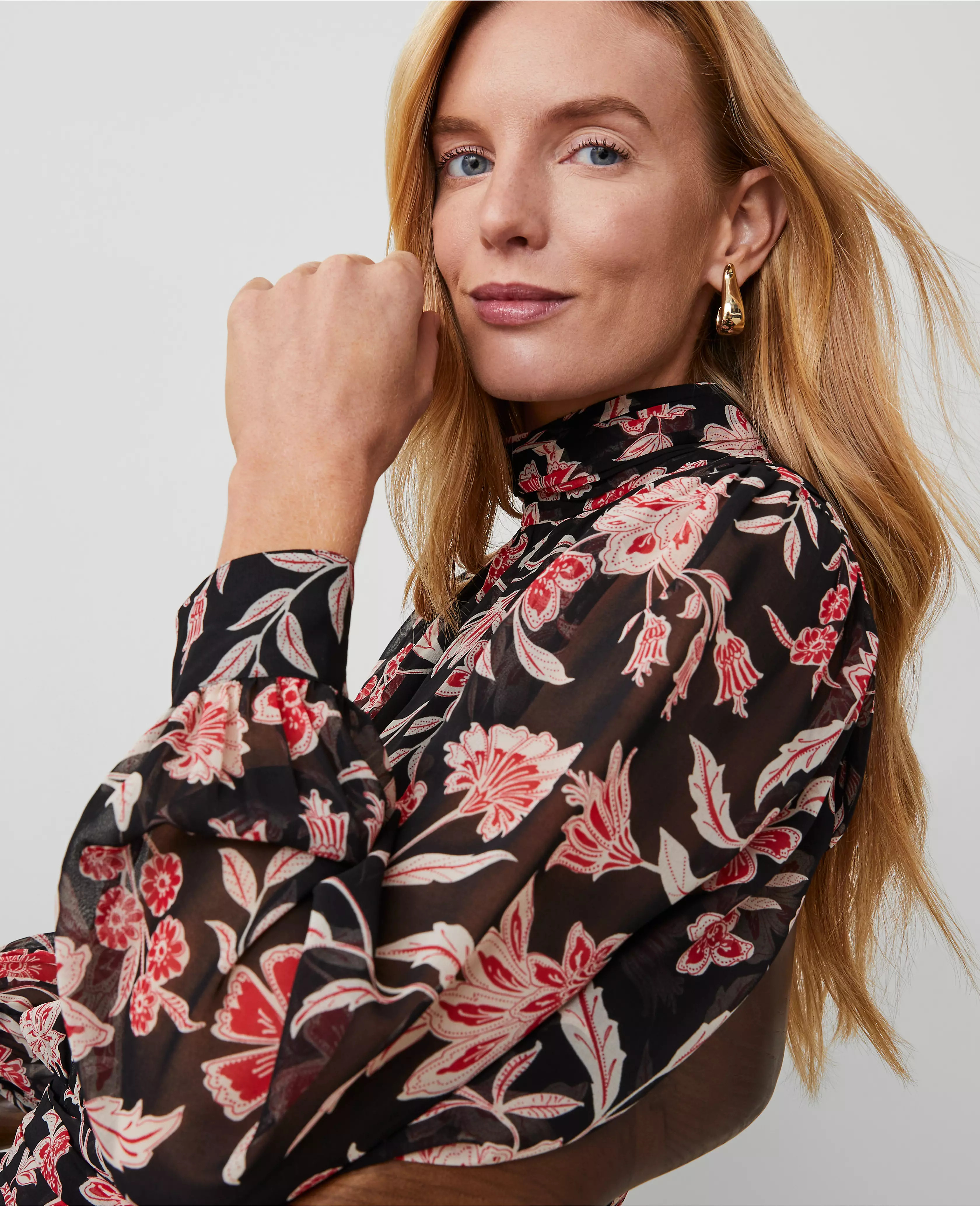 Floral Shirred Banded Hem Popover | Ann Taylor (US)