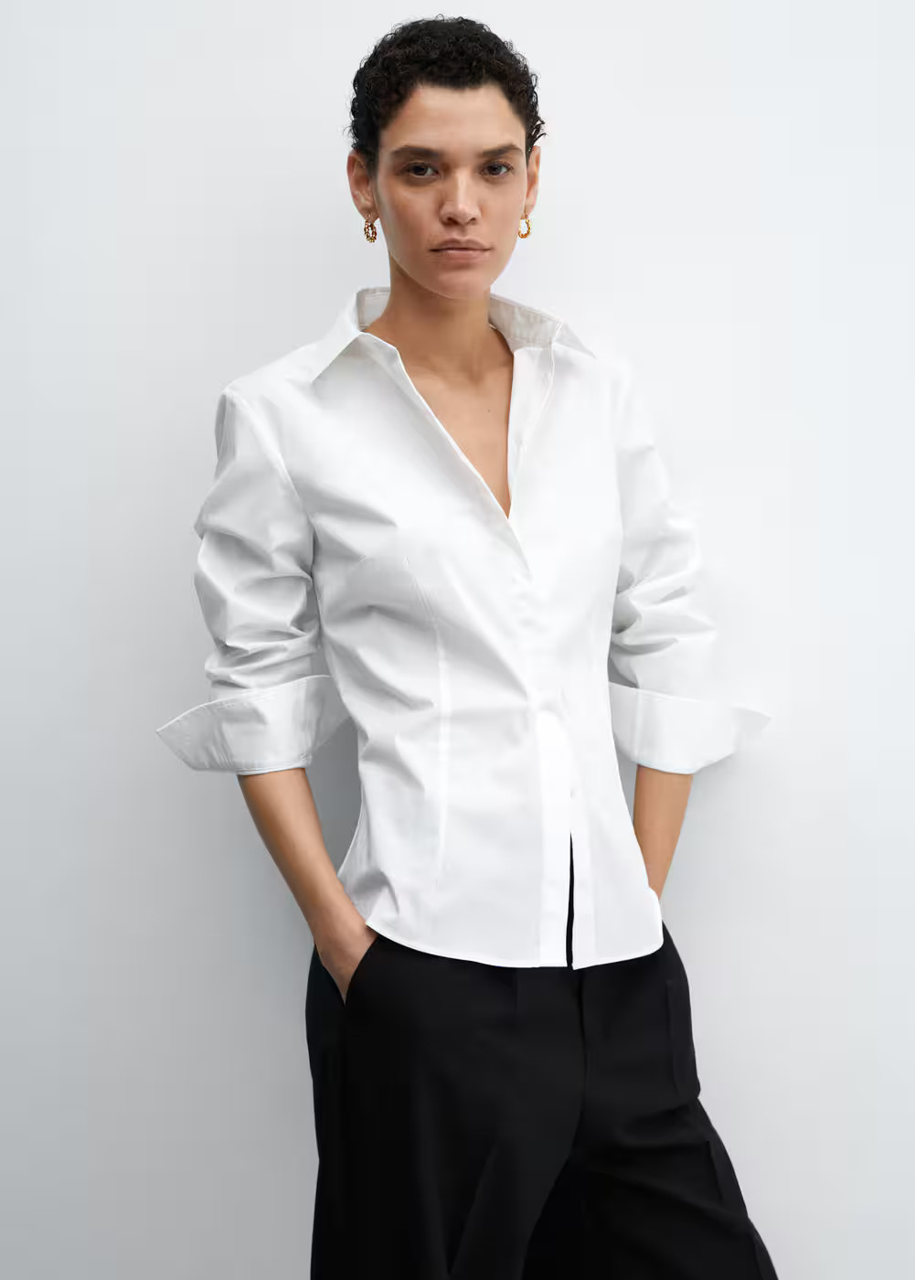 Chemise cintrée coton -  Femme | Mango Suisse | Mango CH
