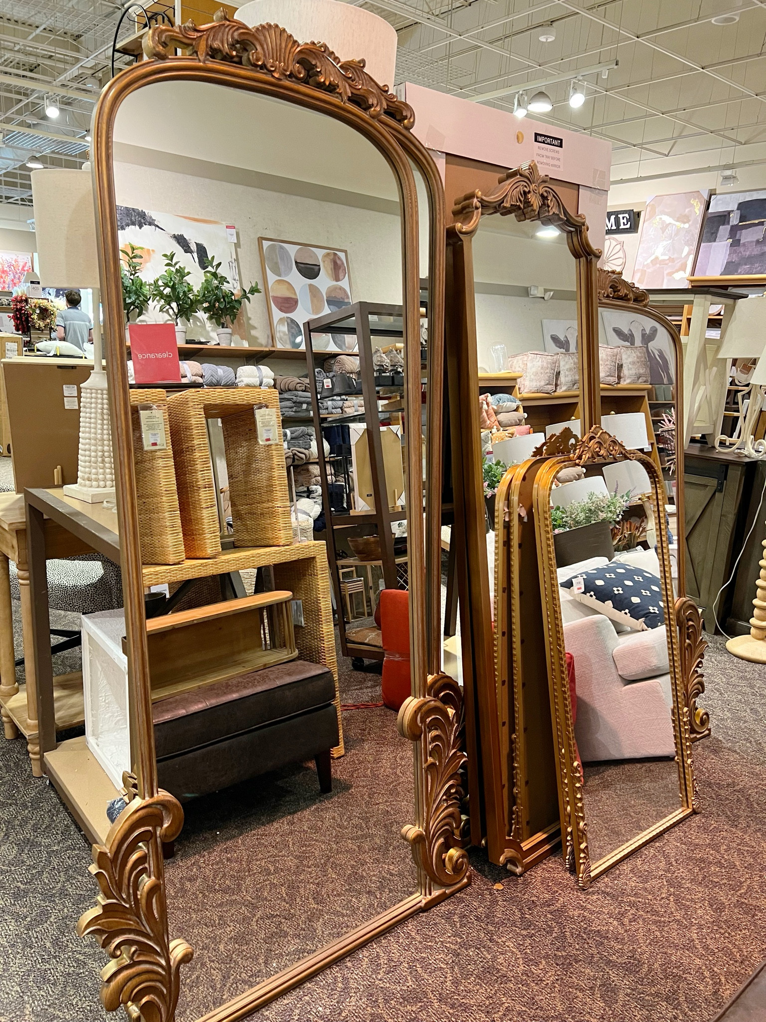 Mirror
Floor mirror
Brass mirror
Gold mirror 
Kirklands


#LTKFind #LTKhome