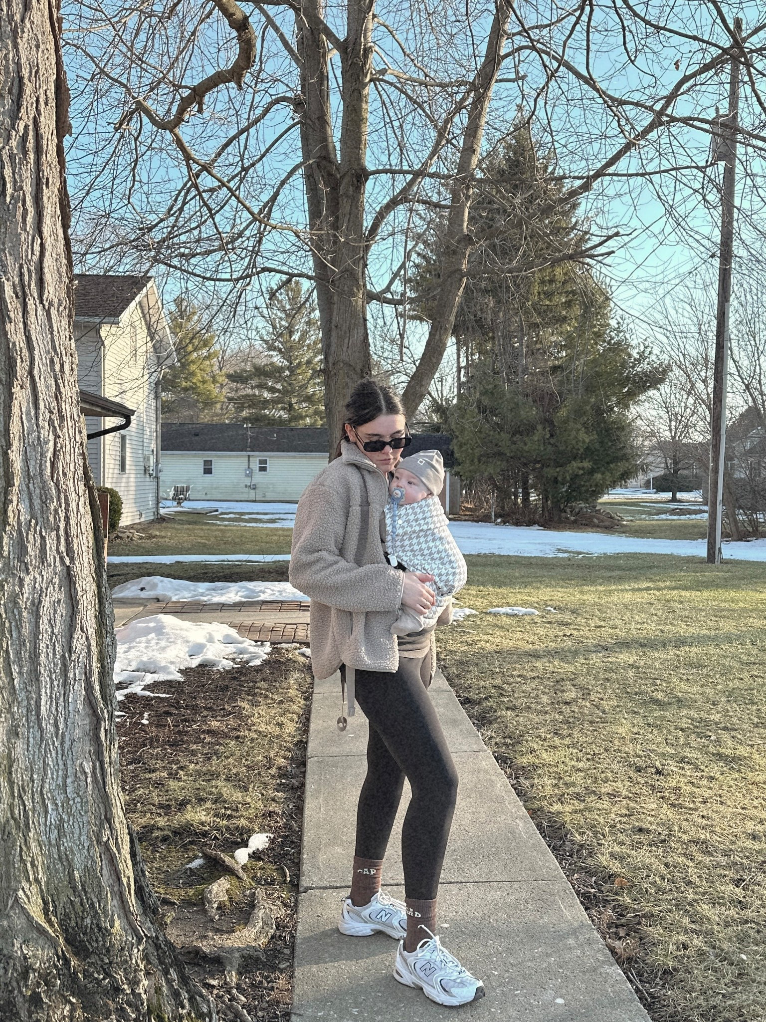 Amazon sunnies and baby carrier
H&M baby wearing jacket and baby beanie
Aerie leggings
Gap socks
New balance sneakers
Mom outfit

#LTKmomlife #LTKfitnessgoals #LTKBaby