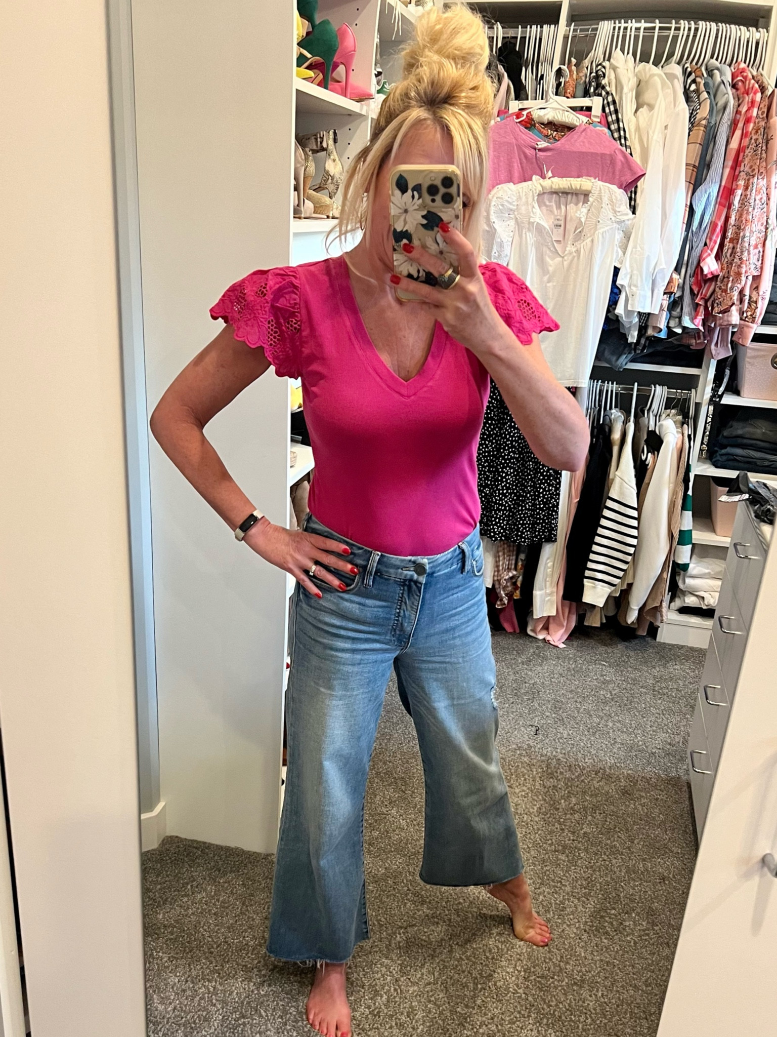 The best shirt from #loft TTS #pink #summerstyle

#LTKFind #LTKunder50 #LTKsalealert