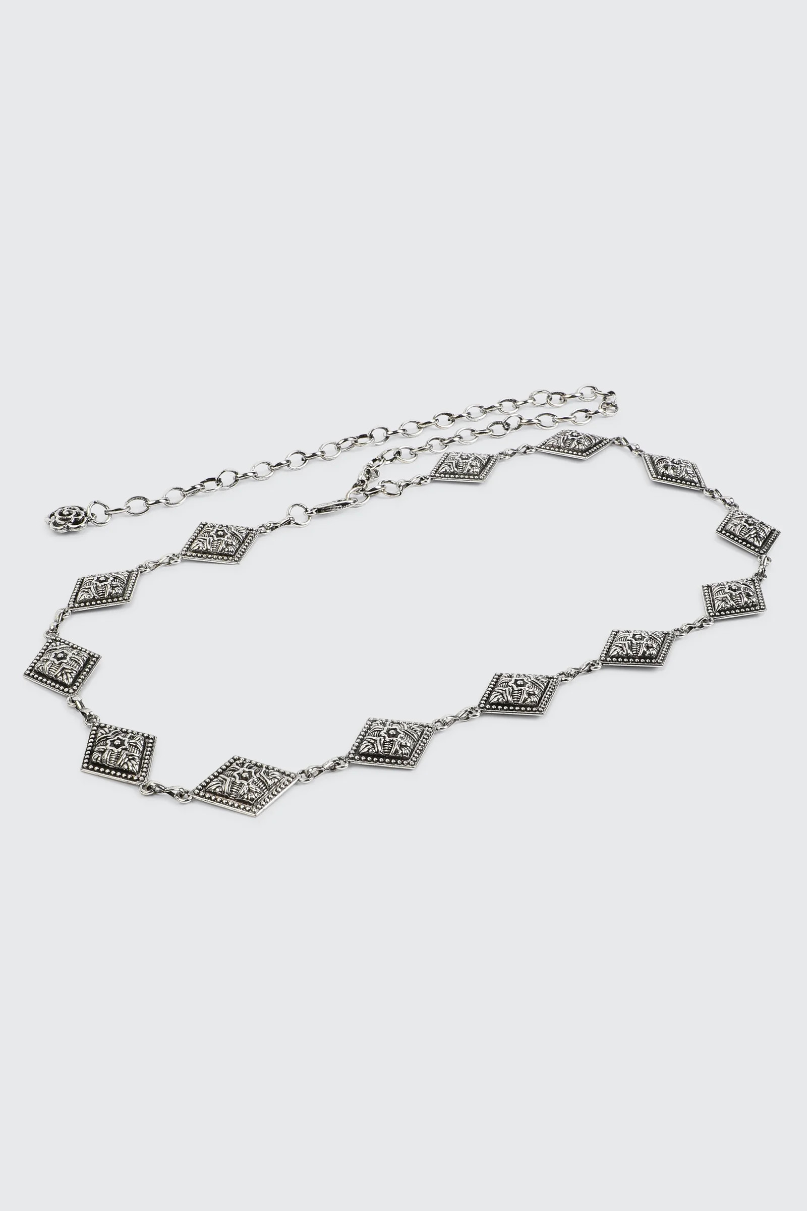 Embossed Diamond Chain Belt | Ardene