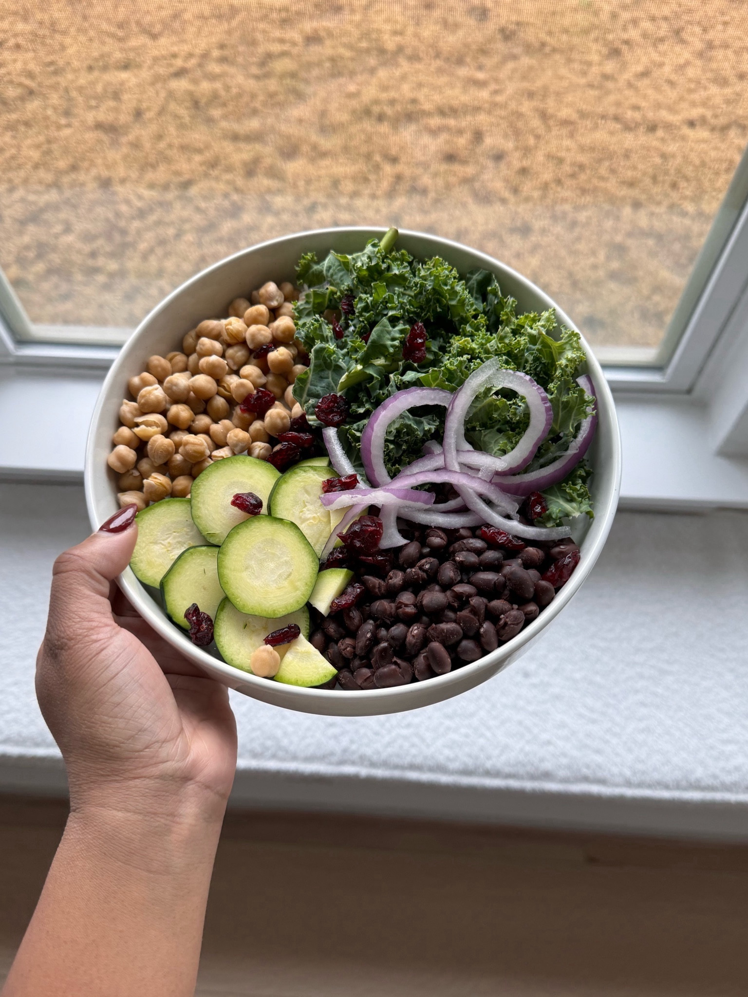 Found the cutest white salad bowls on Amazon! Set of 4 for UNDER $40!



#LTKfindsunder50 #LTKhome