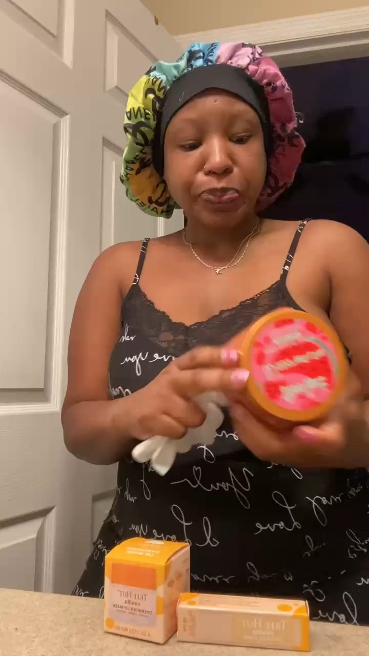 Obsessed with this watermelon shea sugar scrub 🍉✨ It smells SO good and leaves my skin feeling super soft and smooth! I mainly use it on my legs, but you can use it all over your body.

#LTKselfcare #LTKmomlife #LTKvlog