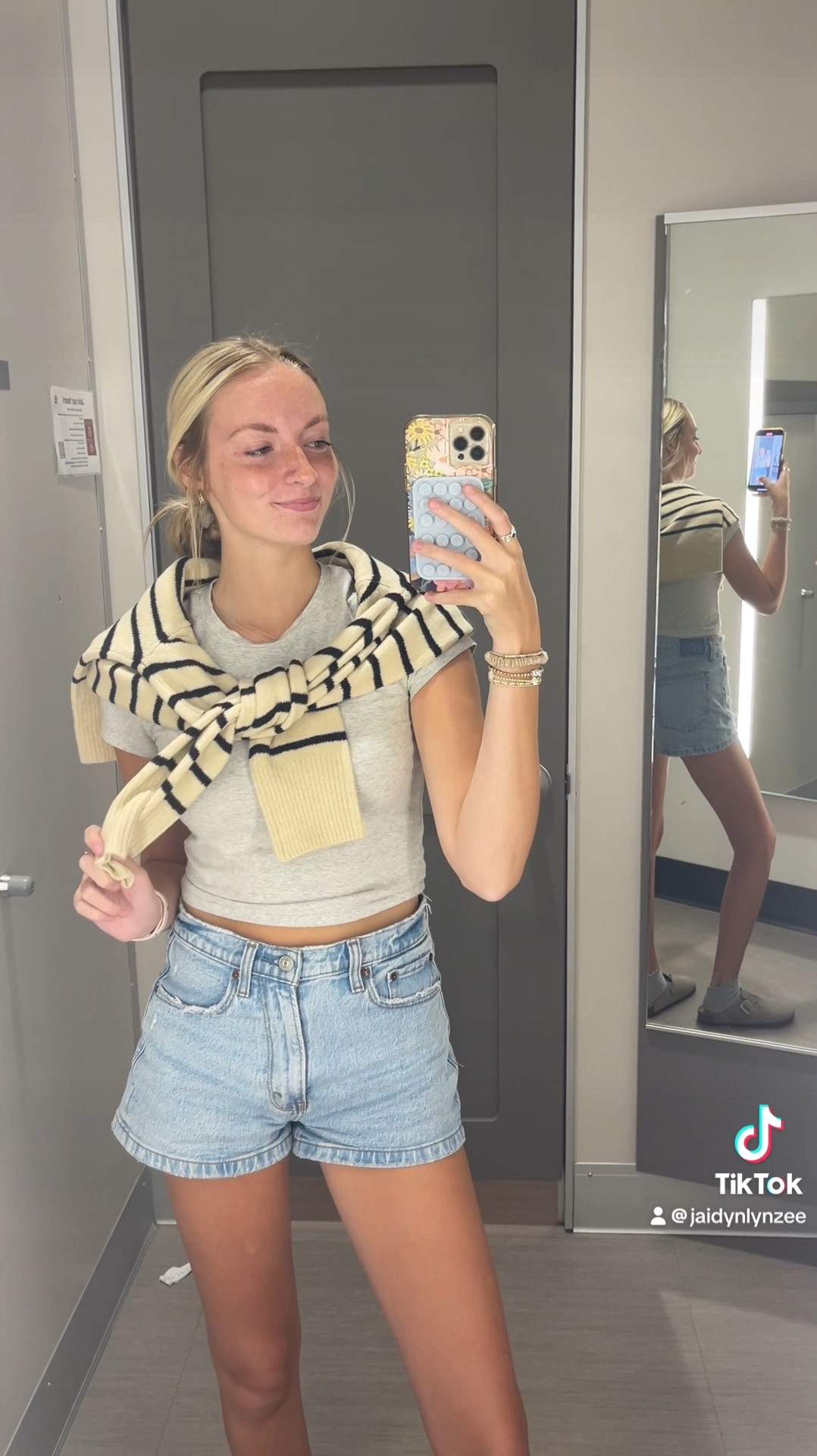 the cutest target sweaters, perfect for fall! so many colors to choose from and so many different ways to wear 🤍

#LTKFindsUnder50 #LTKSeasonal #LTKVideo