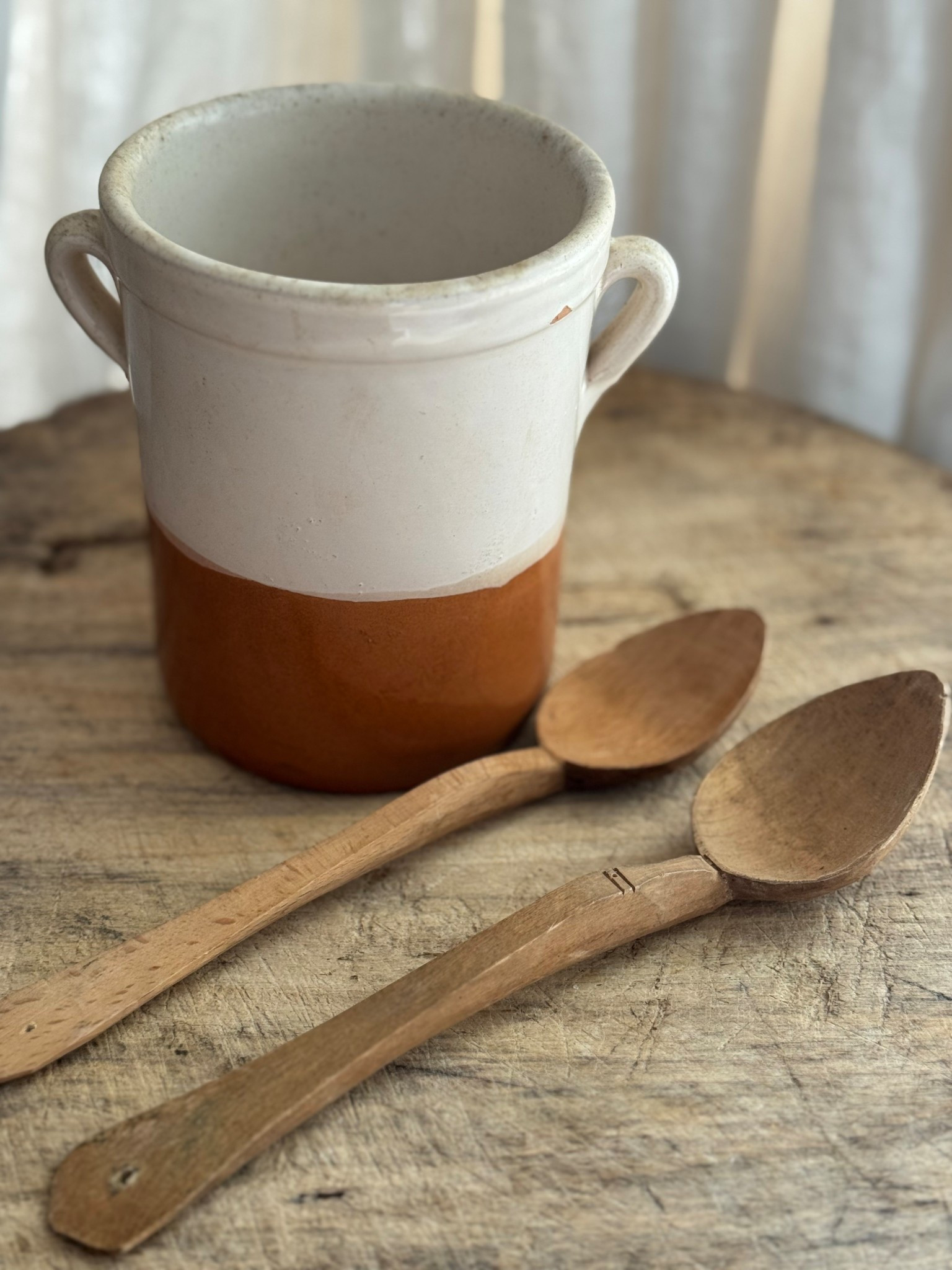 Hand-carved, time-worn, and impossibly simple.
These vintage wooden spoons were found in Europe — each one a little different, each carrying marks of use that tell a quiet story.
I love pairing pieces like this with my stoneware and crock collection — the textures together feel like home.

Curated & Collected by Our Nido

#OurNidoMiami #CuratedAndCollected #OldWorldKitchen #VintageFinds #FrenchFarmhouse #WabiSabiDecor #AntiqueStyle #EuropeanDecor #TimelessInteriors #CollectedHome


#LTKHome