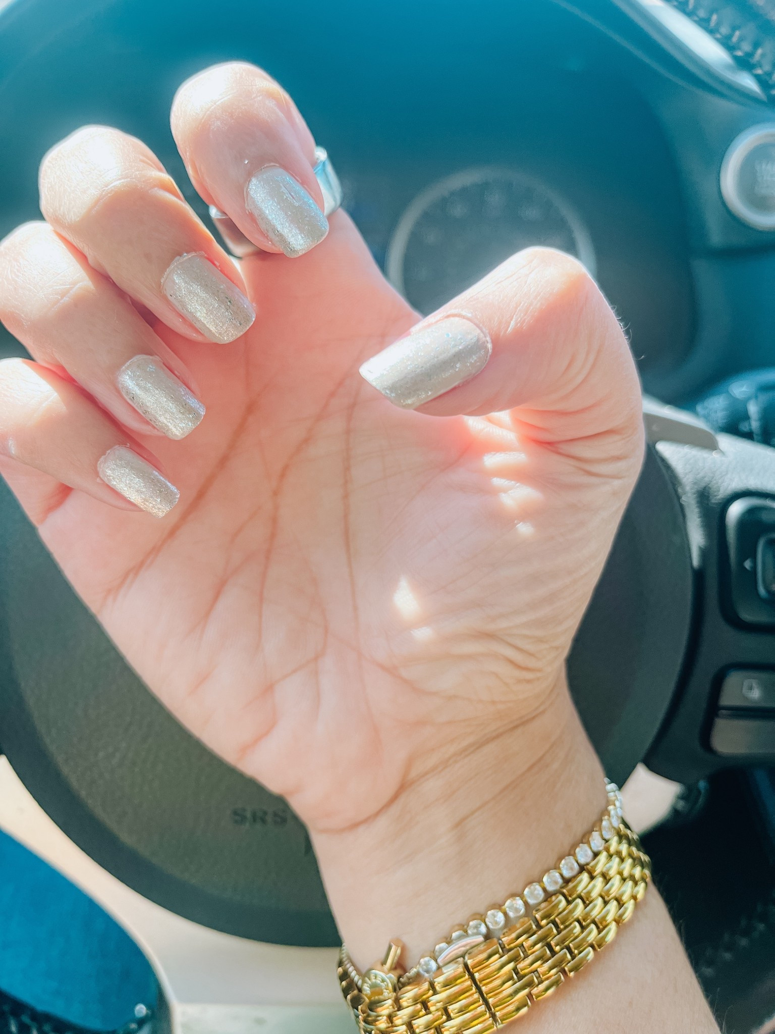 Olive and June
Sparkle mani


#LTKgrwm #LTKselfcare #LTKBeauty