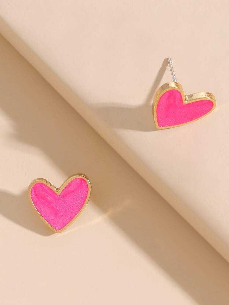 Heart Decor Stud Earrings | SHEIN