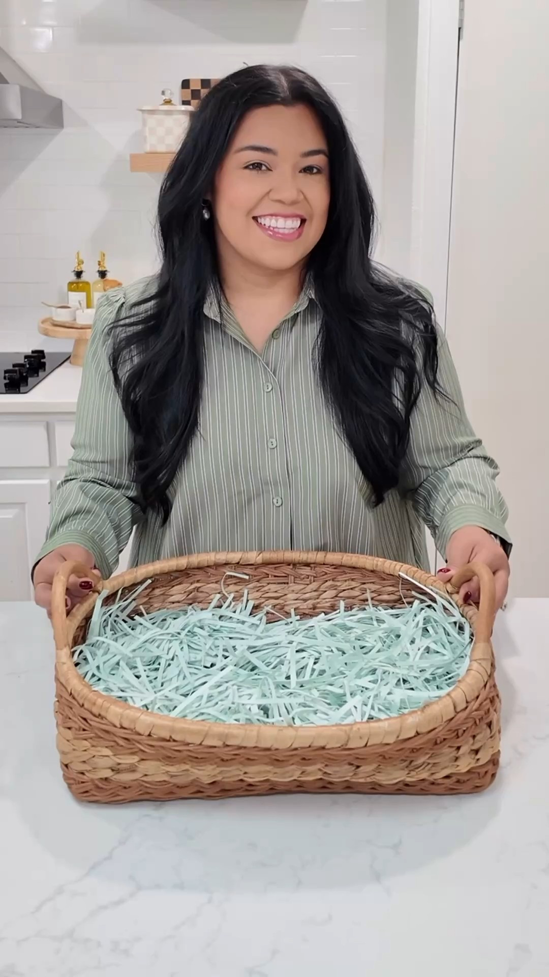 HIGH PROTEIN SNACKS GLP-1 FRIENDLY

1️⃣First up are the only bean roasted edamame beans. I love that these are individually packaged, have 11 grams of protein and only 100 calories and come in sea salt, buffalo, sriracha, and ranch. The are also, keto friendly, gluten free, and vegan! @the_onlybean 

2️⃣The prime bite blueberry muffins have 15 grams of protein and 5 grams of collagen and so good to pack on the go. @alphaprimebites 

3️⃣If you need a sweet treat these prime bites brownies come in a ton of flavors like cinnamon roll and chocolate glazed donut. They have 19 grams of protein and are great warmed up with a scoop of sugar free cool whip or ice cream. @alphaprimebites 

4️⃣These quest chips are perfect for eating on their own OR making protein nachos with them! They have between 18-20 grams of protein and are so crunchy and have great flavor! 

5️⃣I’ve been obsessed with this clear whey protein by Oath. It’s got 20 grams of protein, only 100 calories per service, and is the perfect refreshing beverage! My favorite flavors are the watermelon Fresca and mango pineapple! @oathnutrition 

6️⃣ These Barebell protein bars taste just like a candy bar! They are creamy and gooey and have 20 grams of protein.

7️⃣ Peppermint gum to help with nausea 

8️⃣ Supplements - Nutraful, Mary Ruth’s and Bloom

Glp1 snacks, protein packed snacks, glp1 tips, protein snacks, protein goals, glp1 community, smiles and pearls


#LTKMidsize #LTKselfcare #LTKfitnessgoals