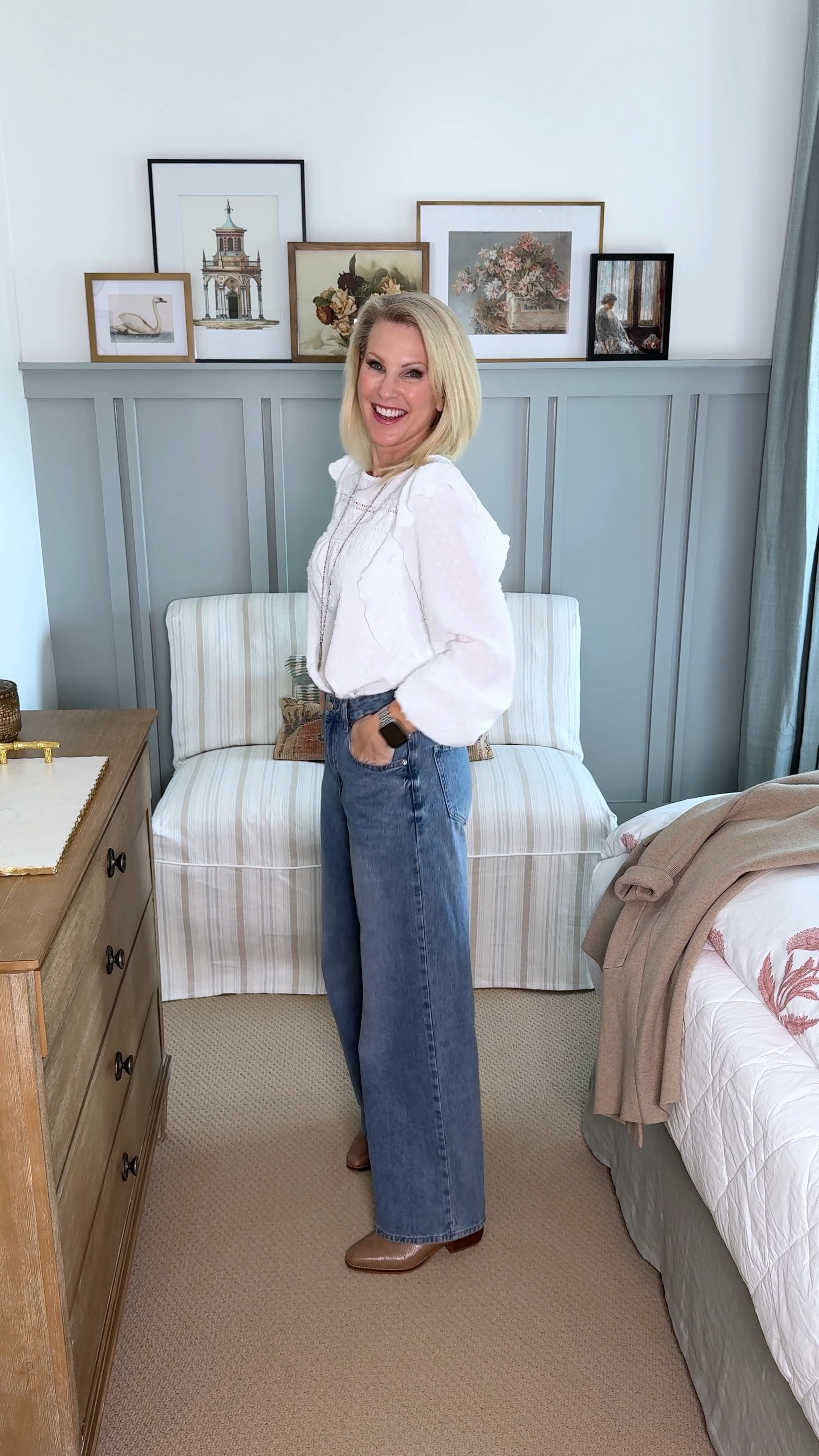 How to wear wide leg jeans. Outfit ideas. Amazon fall  

#LTKOver40 #LTKxPrimeDay #LTKFindsUnder50