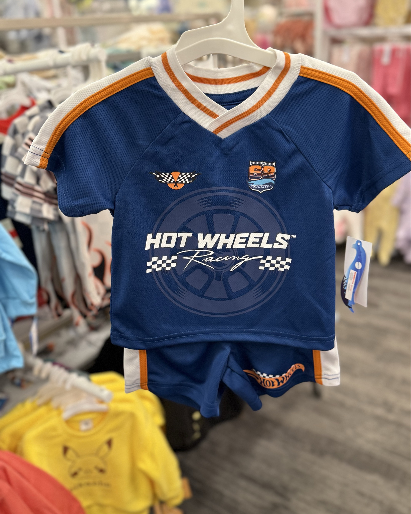 These boys Hot Wheels + Cars outfit sets are SO cute in person.
Target is really showing out for the boy moms 😍

#LTKKids